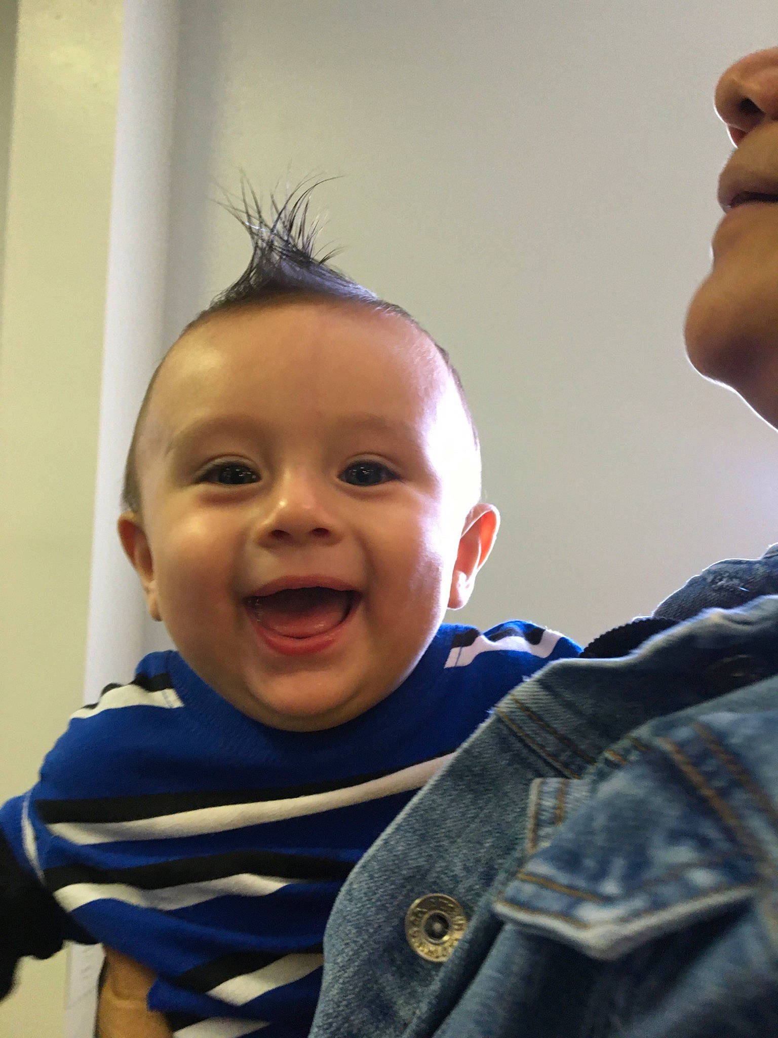 Julian Perez is registered to the contest to win money with this photo: baby, buzz_cut, cheek, child, chin, cool, ear, electronic_device, eye, face, facial_expression, finger, forehead, happy, head, laugh, nose, person, skin, smile