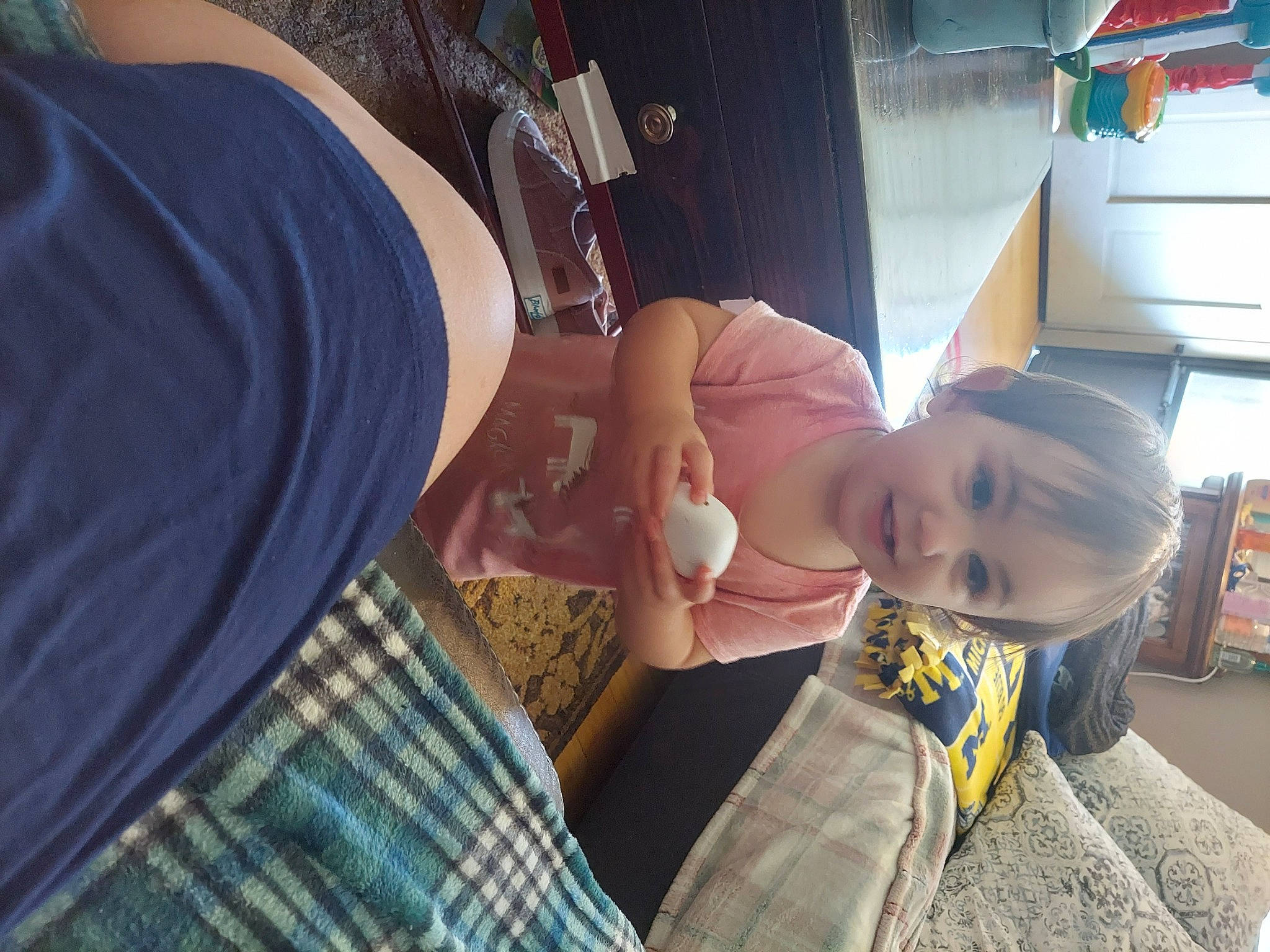 Luna-ray is registered to the contest to win money with this photo: baby, baby_toddler_clothing, chair, child, cool, eyewear, fun, happy, hat, pattern, person, plaid, room, shelf, sitting, smile, sunglasses, t_shirt, tartan, toddler