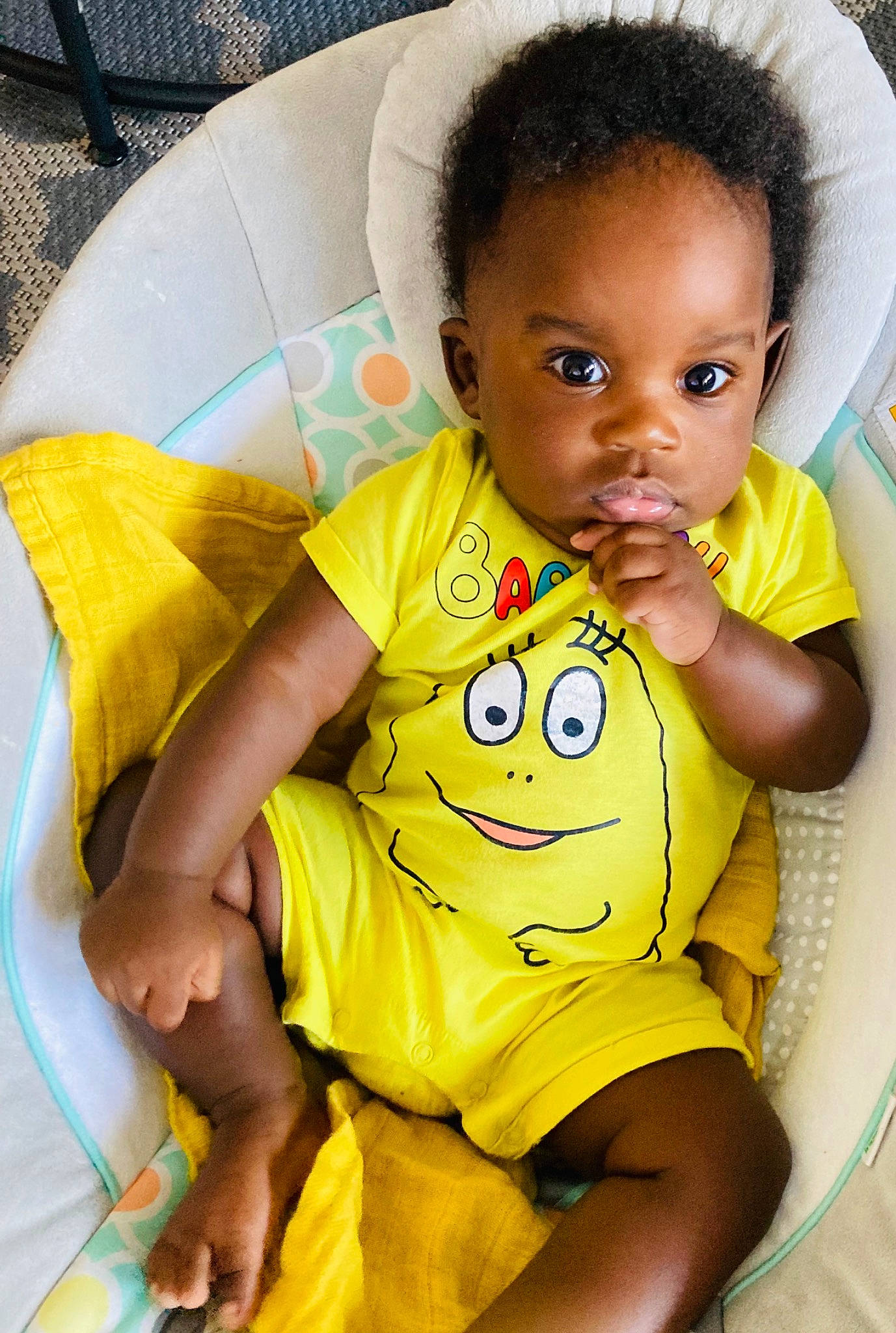 Médoune participe au concours pour gagner de l'argent avec cette photo : baby, baby_toddler_clothing, cheek, comfort, facial_expression, fun, hairstyle, happy, head, human, iris, mouth, neck, nose, person, product, skin, sleeve, toddler, white