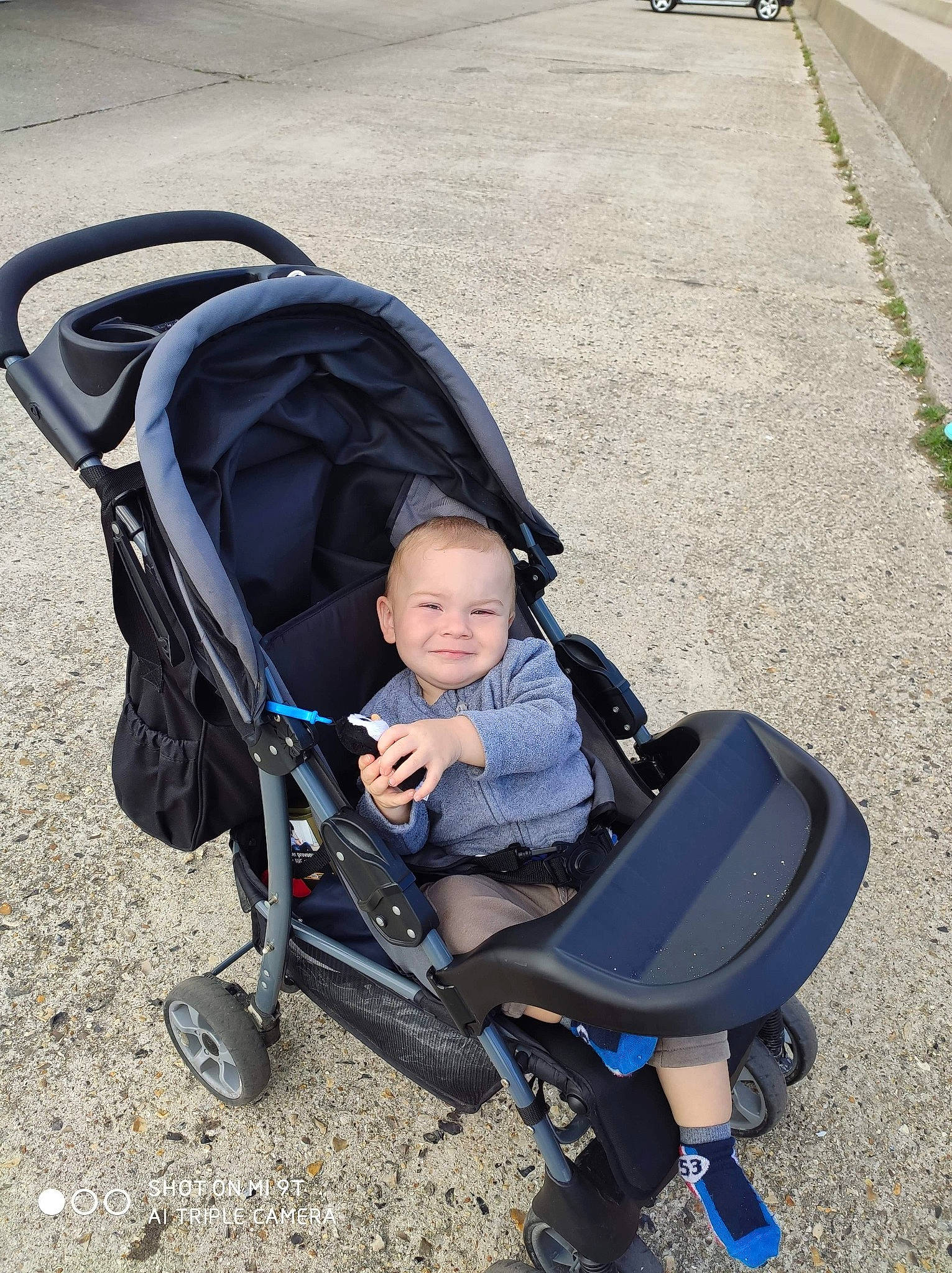 Enzo a rejoint le concours — aidez-le/la à gagner de superbes lots ! baby_carriage, baby_products, child, joy, person, product, toddler, vehicle
