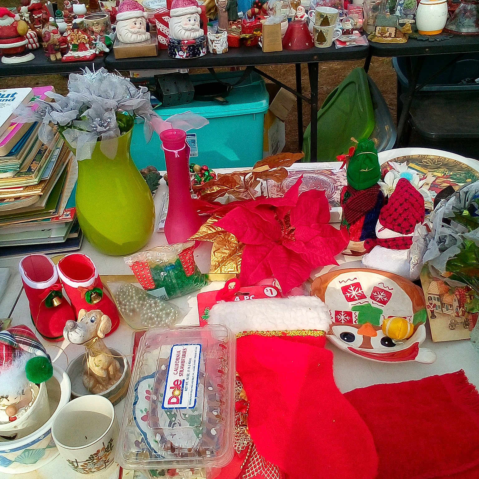 Sammie joined the competition — help win amazing prizes! chair, christmas_decoration, coffee_cup, decoration, dinnerware_set, dishware, drinkware, event, green, linens, plate, platter, porcelain, pottery, retail, serveware, sweetness, table, tableware, textile
