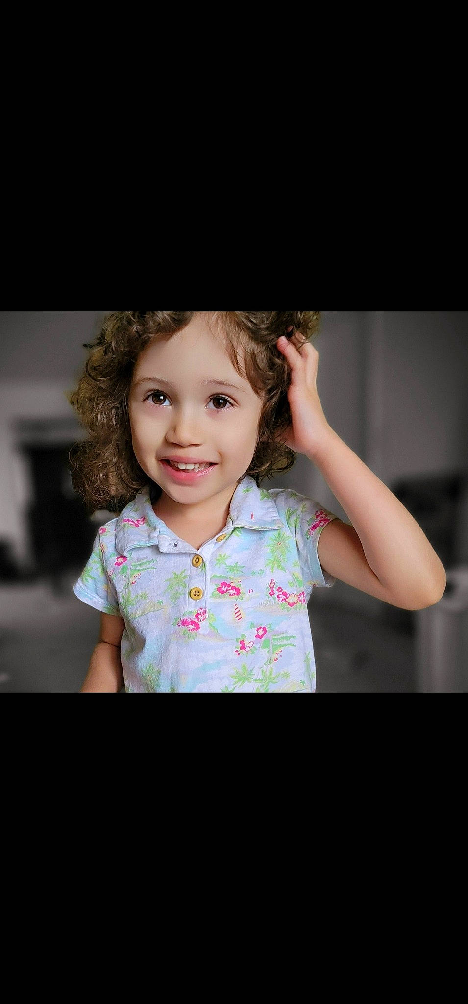 Elizabeth is registered to the contest to win money with this photo: baby_toddler_clothing, cheek, child, chin, eye, face, flash_photography, fun, gesture, hair, happy, iris, joy, lip, magenta, nose, pattern, person, sleeve, smile