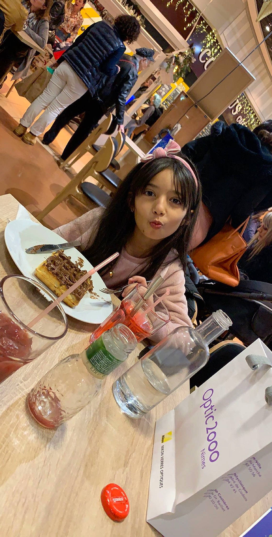 Elissa a rejoint le concours — aidez-le/la à gagner de superbes lots ! a_la_carte_food, comfort_food, cuisine, dish, food, lunch, meal, person