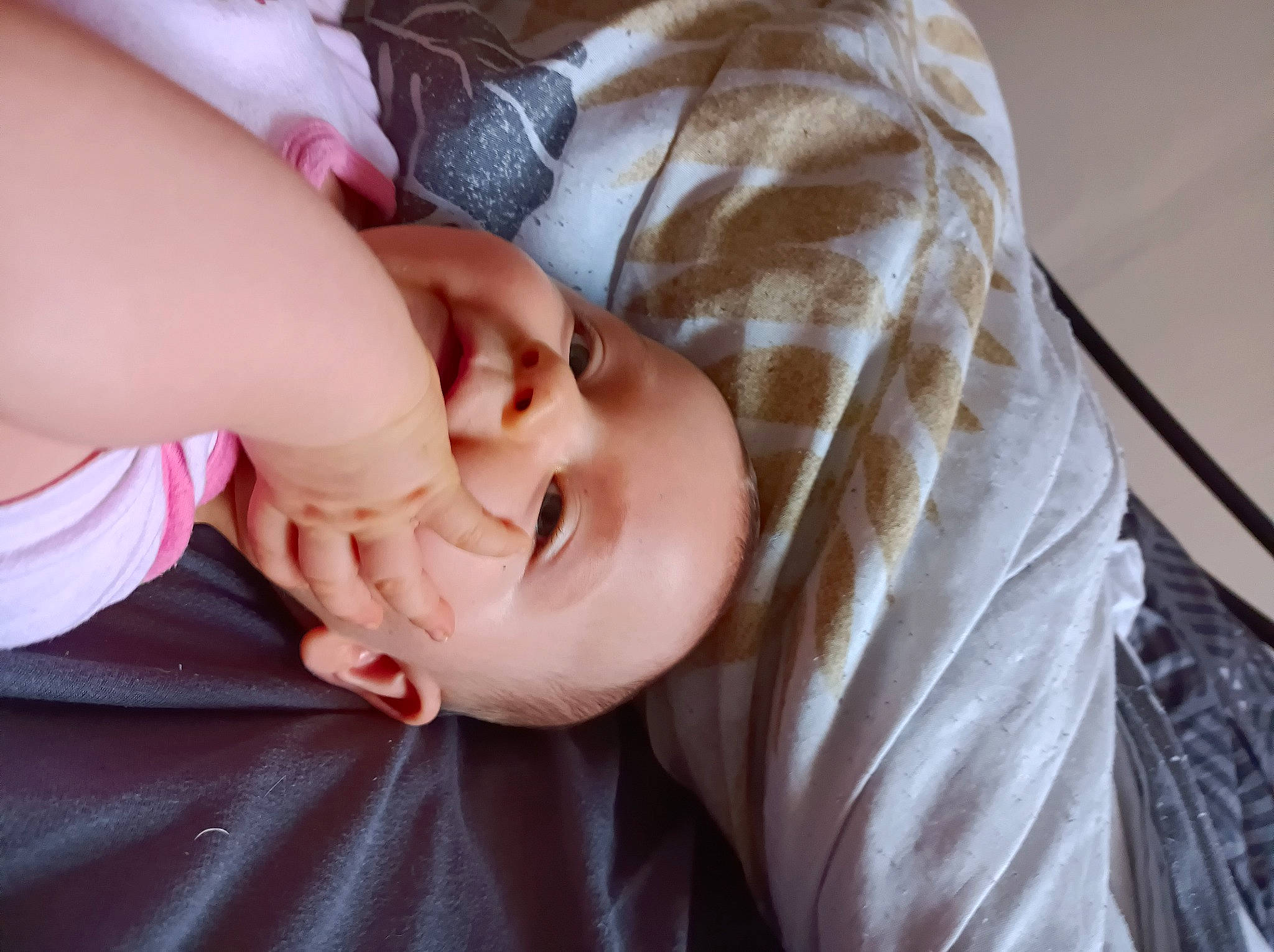 Kenza a rejoint le concours — aidez-le/la à gagner de superbes lots ! baby, baby_toddler_clothing, cheek, child, comfort, eyebrow, eyelash, flesh, happy, headgear, iris, lip, nap, nose, person, portrait_photography, skin, sleep, sleeve, smile