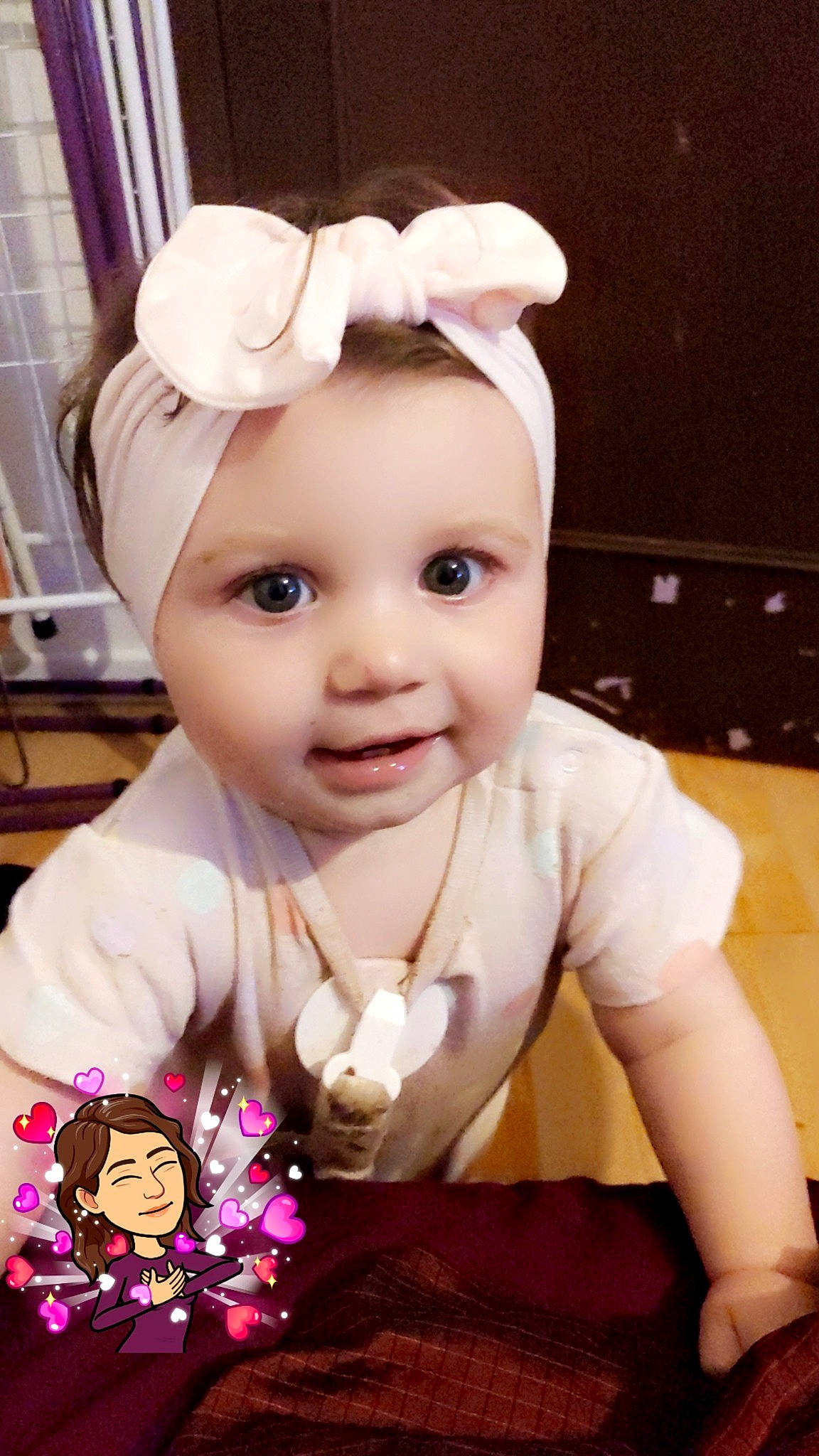 Cëlia participe au concours pour gagner de l'argent avec cette photo : baby, baby_toddler_clothing, cap, cheek, chin, clothing, dress, eyebrow, face, hairstyle, happy, hat, headgear, headpiece, headwear, joy, person, pink, purple, skin