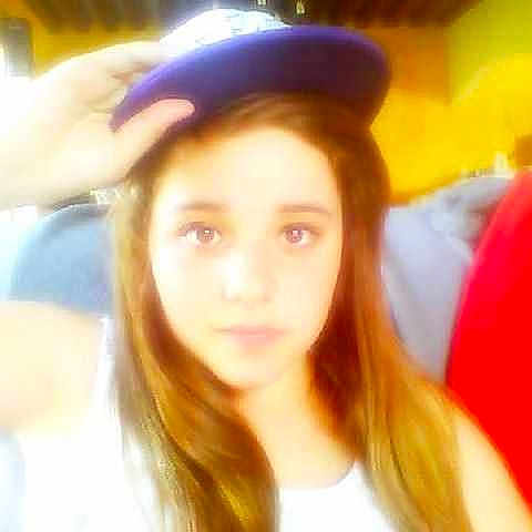 Alizee fergane a rejoint le concours — aidez-le/la à gagner de superbes lots !