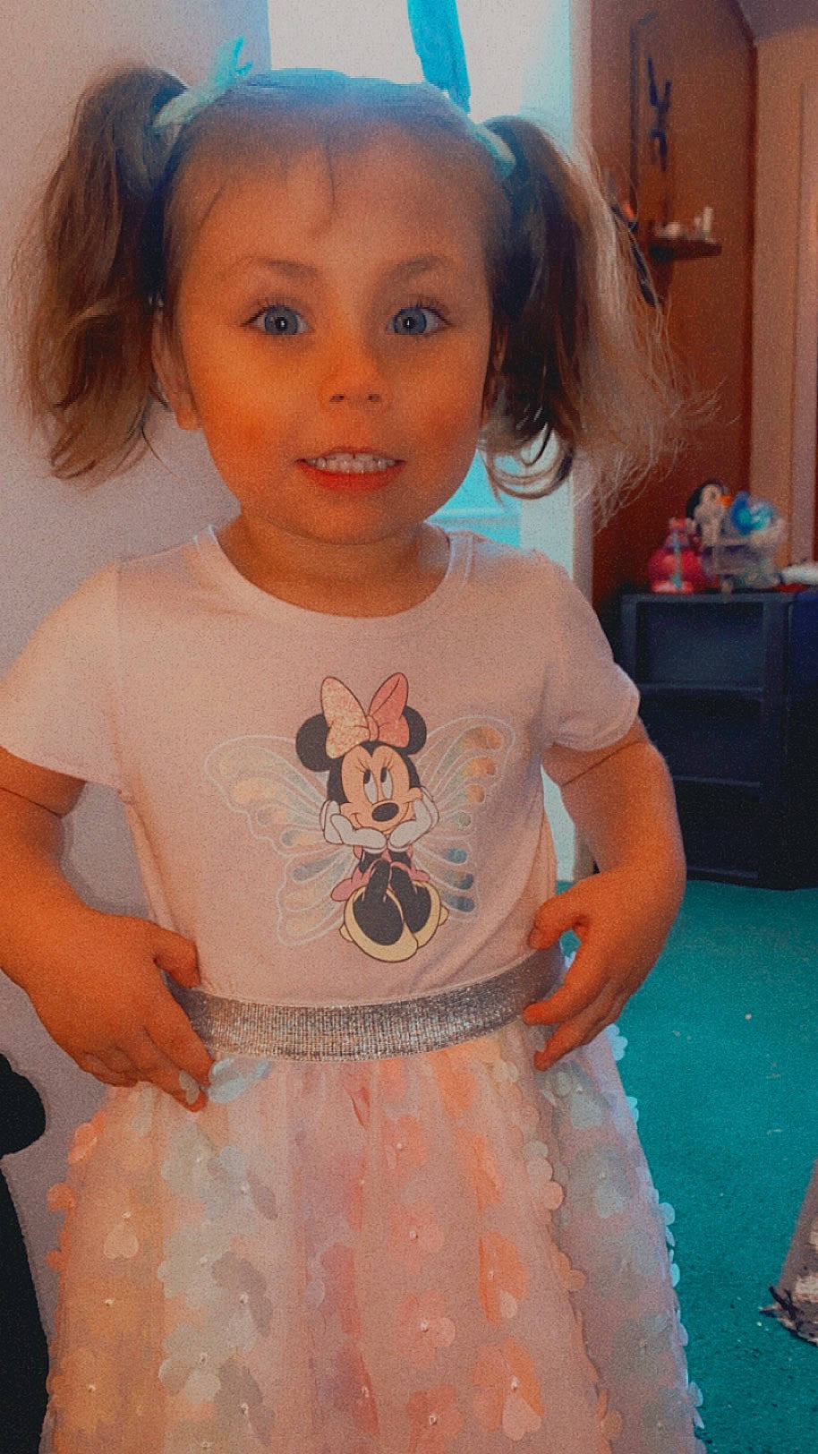 Nevaeh joined the competition — help win amazing prizes! arm, cheek, eye, face, facial_expression, fashion, hair, hairstyle, head, human_body, joint, lip, mouth, neck, organ, person, shoulder, skin, sleeve, smile