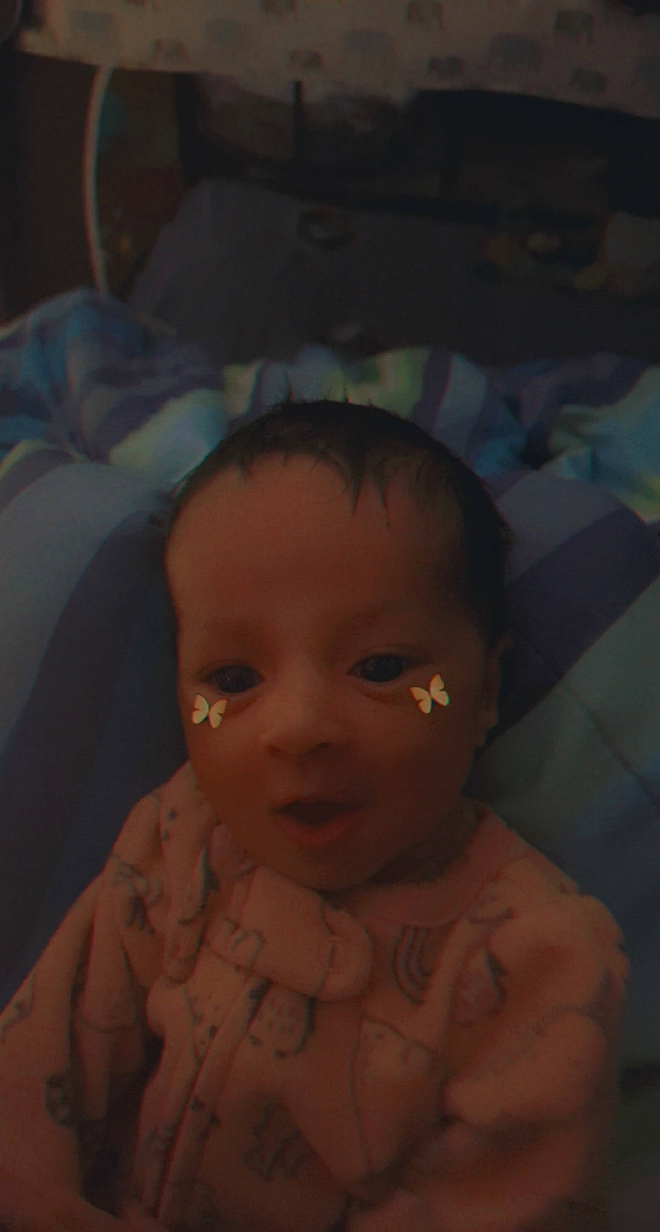 Layla is registered to the contest to win money with this photo: abdomen, baby, cheek, chest, comfort, ear, eye, eyebrow, eyelash, forehead, fun, human_body, iris, lip, mouth, nose, person, smile, thumb, toddler