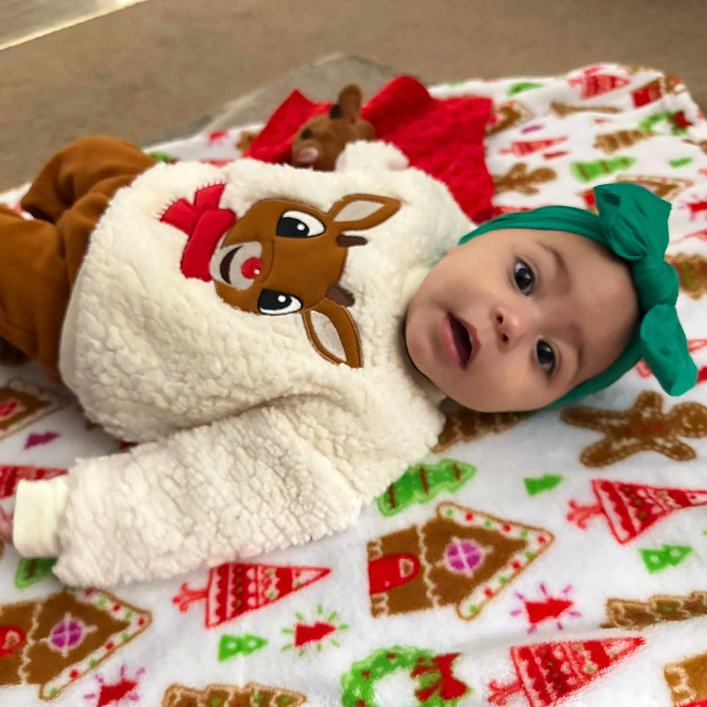 Ava joined the competition — help win amazing prizes! applique, baby, babylaughing, blanket, bonnet, cap, clothing, crawling, cushion, face, happy, hat, head, newborn, pattern, person, photography, portrait, quilt, smile