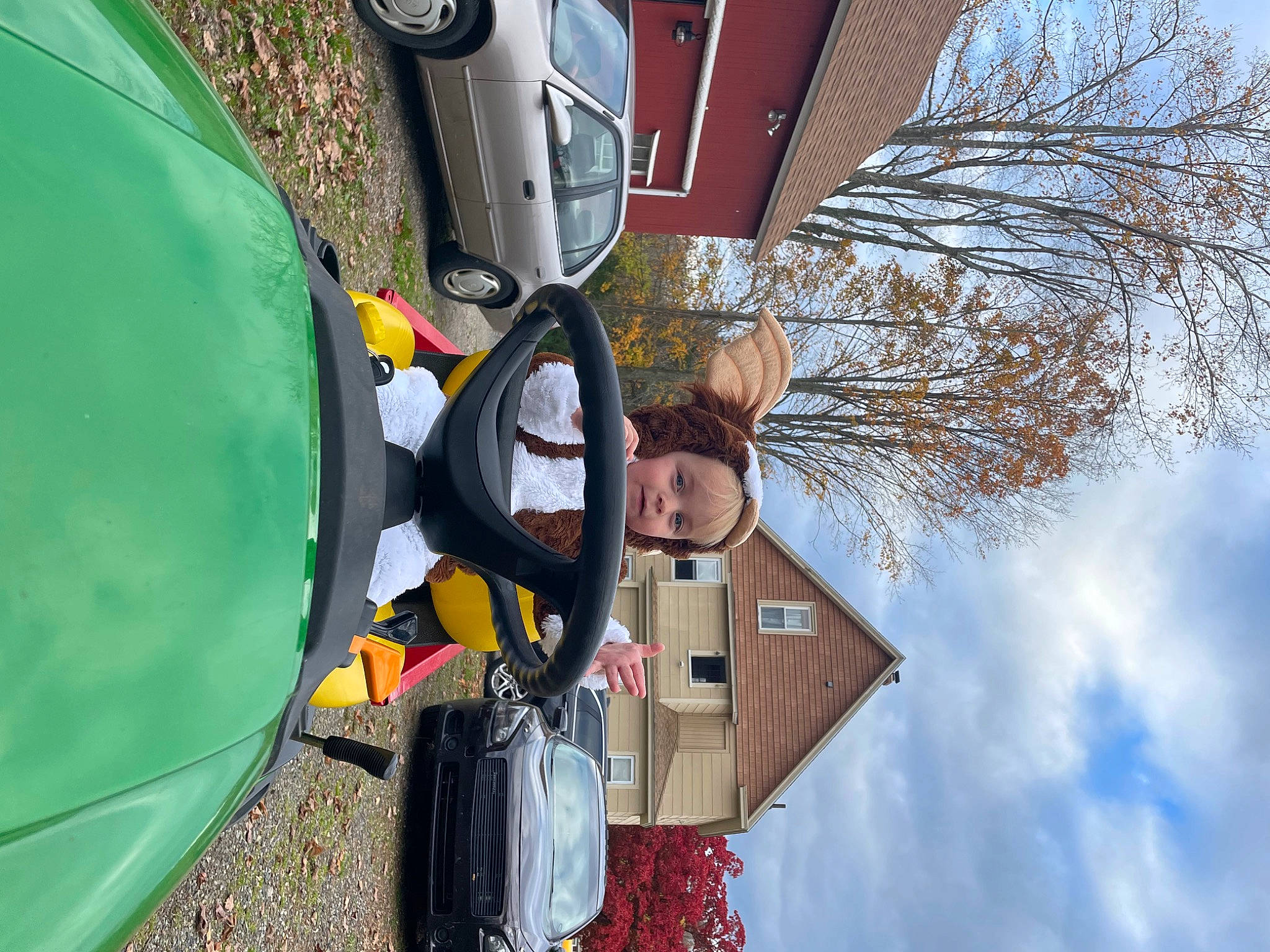 Freya Star Newburry is registered to the contest to win money with this photo: automotive_design, automotive_exterior, automotive_lighting, automotive_tire, car, cloud, fender, fun, green, leisure, light, motor_vehicle, person, sky, tire, tree, vehicle, vehicle_door, wheel, white