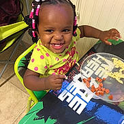 Aubrielle is registered to the contest to win money with this photo: child, color, costume, day, fun