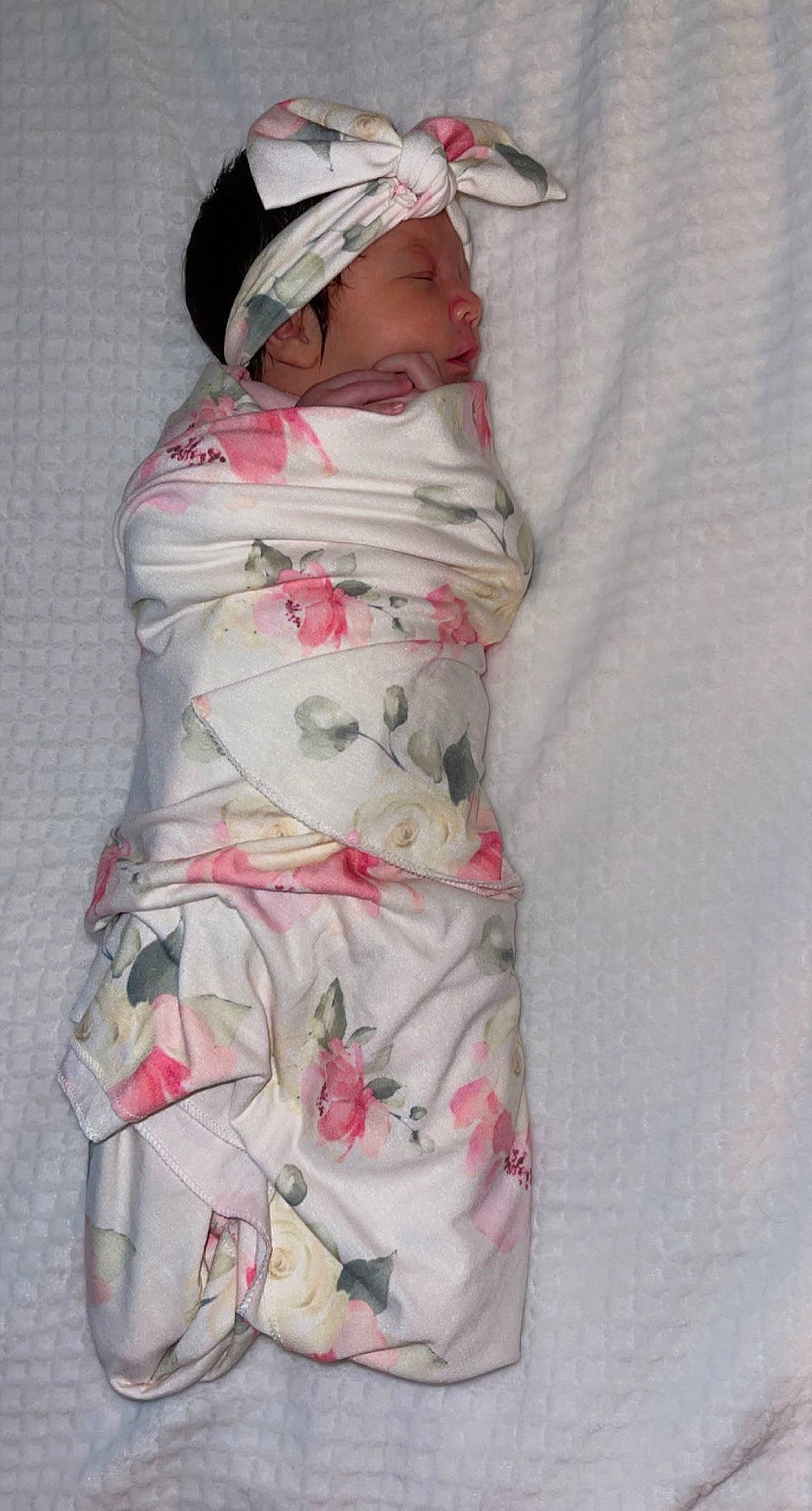 Amaya is registered to the contest to win money with this photo: baby, baby_products, baby_sleeping, baby_toddler_clothing, beanie, bedding, cap, carmine, child, comfort, day_dress, fashion_design, headwear, human_leg, linens, nightwear, one_piece_garment, pattern, peach, person