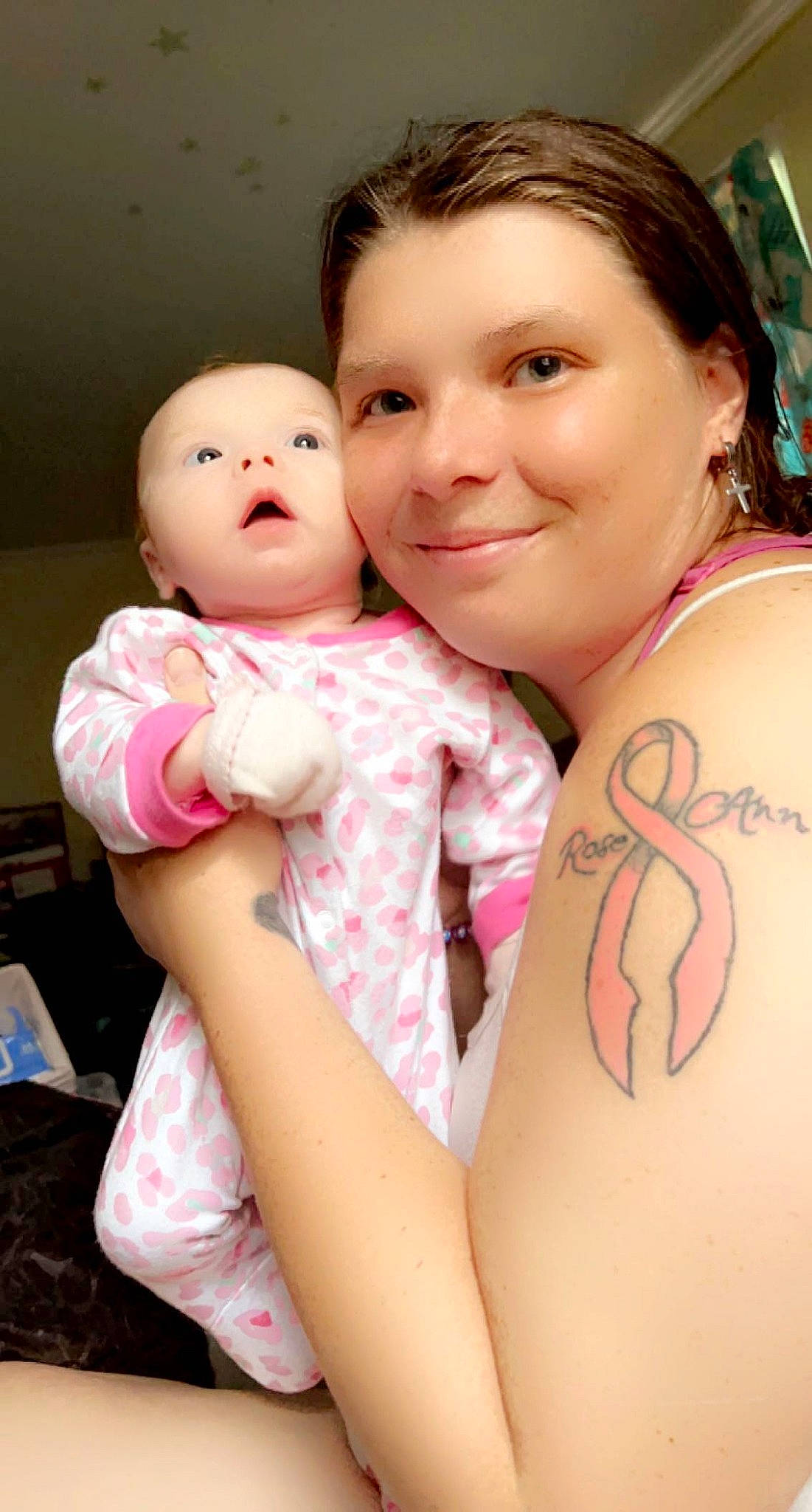 Caroline joined the competition — help win amazing prizes! arm, cheek, chin, eye, eyebrow, face, hair, hand, happy, human_body, iris, joint, joy, lip, mouth, muscle, nose, organ, person, shoulder