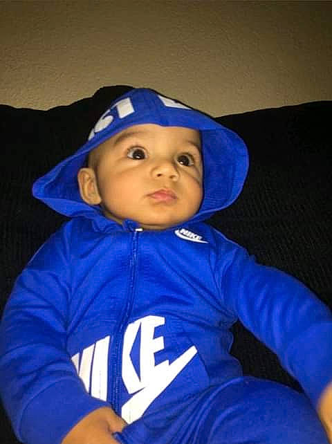 Dmeir is registered to the contest to win money with this photo: baby, baby_products, baby_toddler_clothing, blue, cheek, child, cobalt_blue, comfort, cool, electric_blue, eye, face, headwear, hood, hoodie, jacket, nose, person, polar_fleece, sleeve