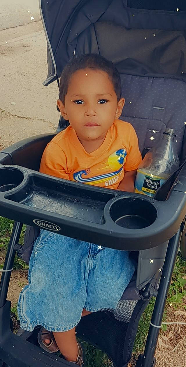 Robert joined the competition — help win amazing prizes! auto_part, baby, baby_carriage, baby_products, baby_toddler_clothing, bottle, chair, child, comfort, drinking_water, drinkware, electric_blue, fun, grass, person, plastic_bottle, sitting, skin, toddler, vacation