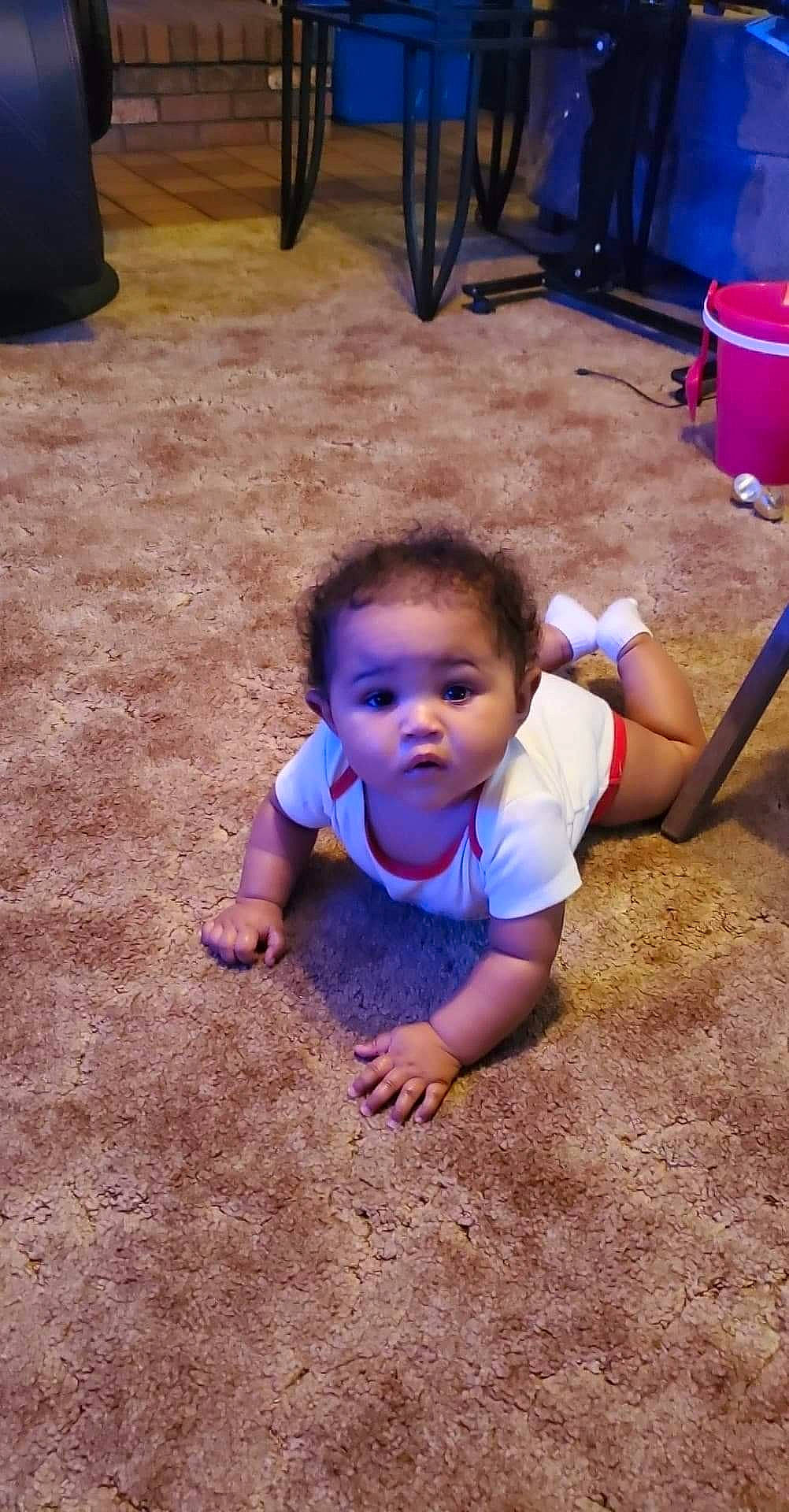 Ja 'Miris is registered to the contest to win money with this photo: baby, baby_toddler_clothing, chair, child, crawling, floor, flooring, fun, grass, happy, head, leisure, person, play, recreation, sitting, smile, soil, surprise, toddler