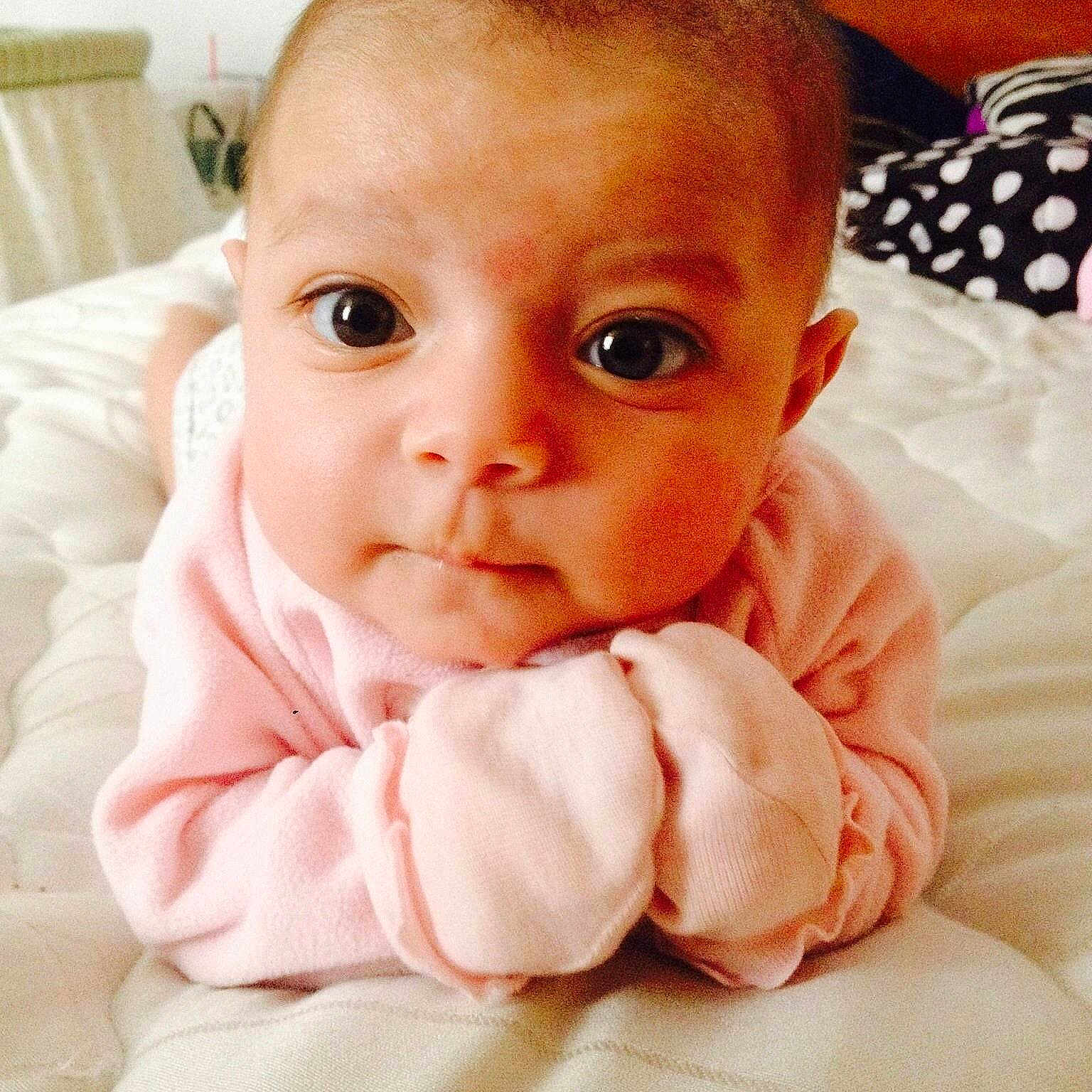 Iliana is registered to the contest to win money with this photo: