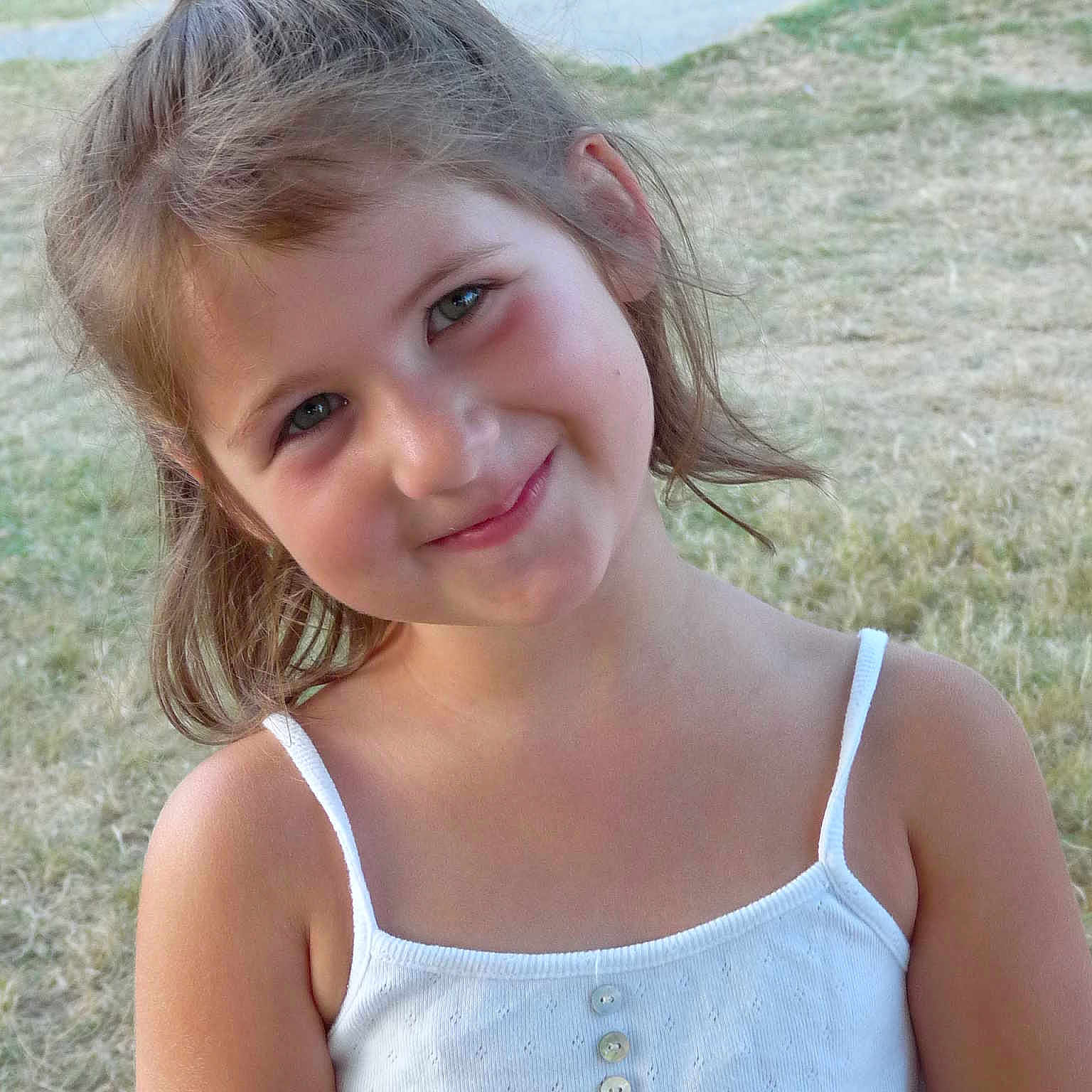 Lou-Ann a rejoint le concours — aidez-le/la à gagner de superbes lots !