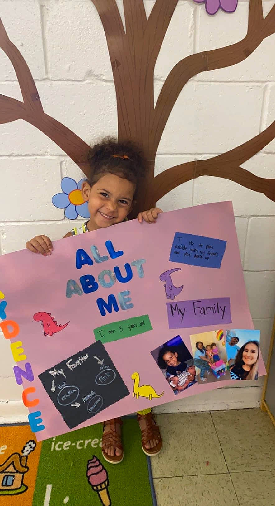 Kaydence is registered to the contest to win money with this photo: adaptation, art, child, community, event, fun, green, handwriting, happy, joy, leisure, organism, person, photograph, pink, smile, snapshot, summer, t_shirt, visual_arts