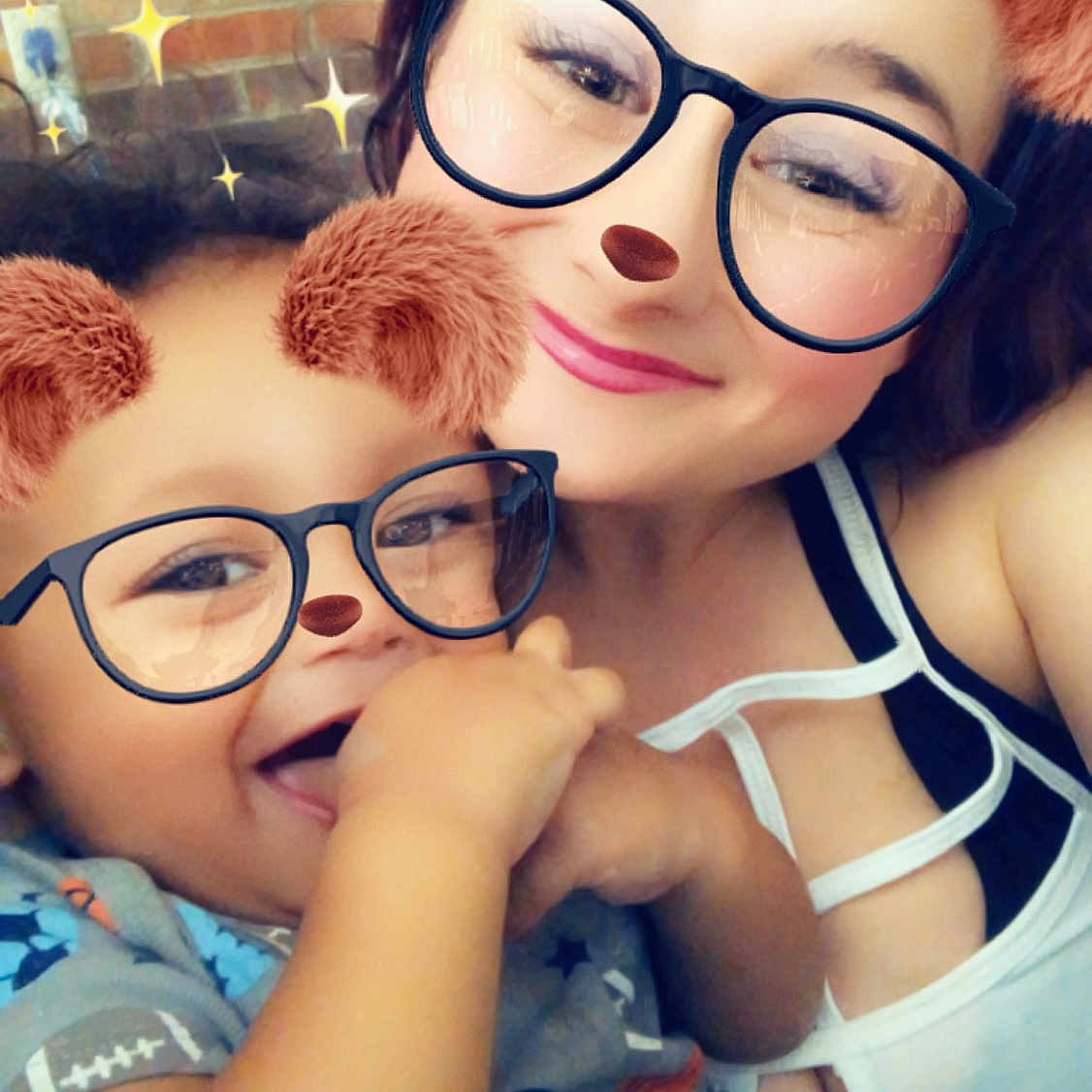 Brian is registered to the contest to win money with this photo: beauty, cool, eye, eyebrow, eyelash, eyewear, forehead, friendship, fun, gesture, glasses, happy, lip, nose, person, photography, selfie, skin, smile, sunglasses