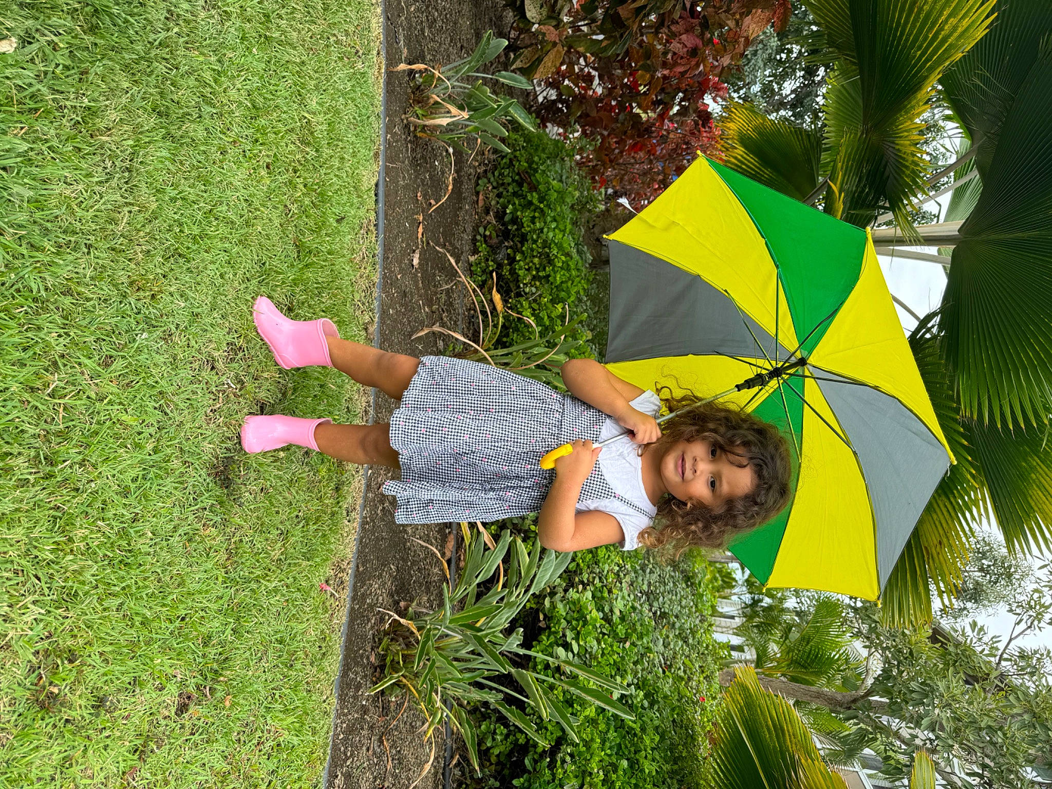 Zaeley-ann joined the competition — help win amazing prizes! arecales, eyewear, fashion_accessory, fun, garden, grass, grassland, green, happy, lawn, leisure, people_in_nature, person, plant, shade, shrub, spring, terrestrial_plant, tints_and_shades, tree