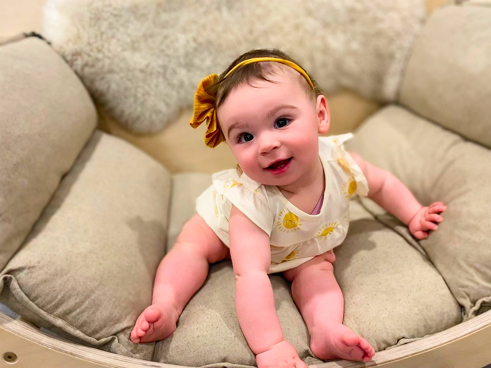 Eloise is registered to the contest to win money with this photo: baby, baby_toddler_clothing, cheek, chin, comfort, eye, face, facial_expression, flash_photography, happy, head, iris, leg, mammal, person, pink, skin, sleeve, textile, toddler