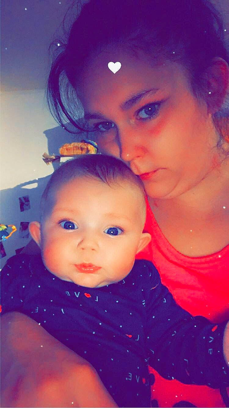 Maëlle a rejoint le concours — aidez-le/la à gagner de superbes lots ! azure, black_hair, cheek, chin, cloud, cool, electric_blue, eyebrow, eyelash, face, facial_expression, flash_photography, fun, hairstyle, happy, iris, lip, nose, person, skin