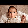 élon a rejoint le concours — aidez-le/la à gagner de superbes lots ! baby, blanket, child, clothing, cozy, cute, expression, eyes, face, floor, hand, indoors, infant, knitwear, newborn, person, portrait, skin, soft, white