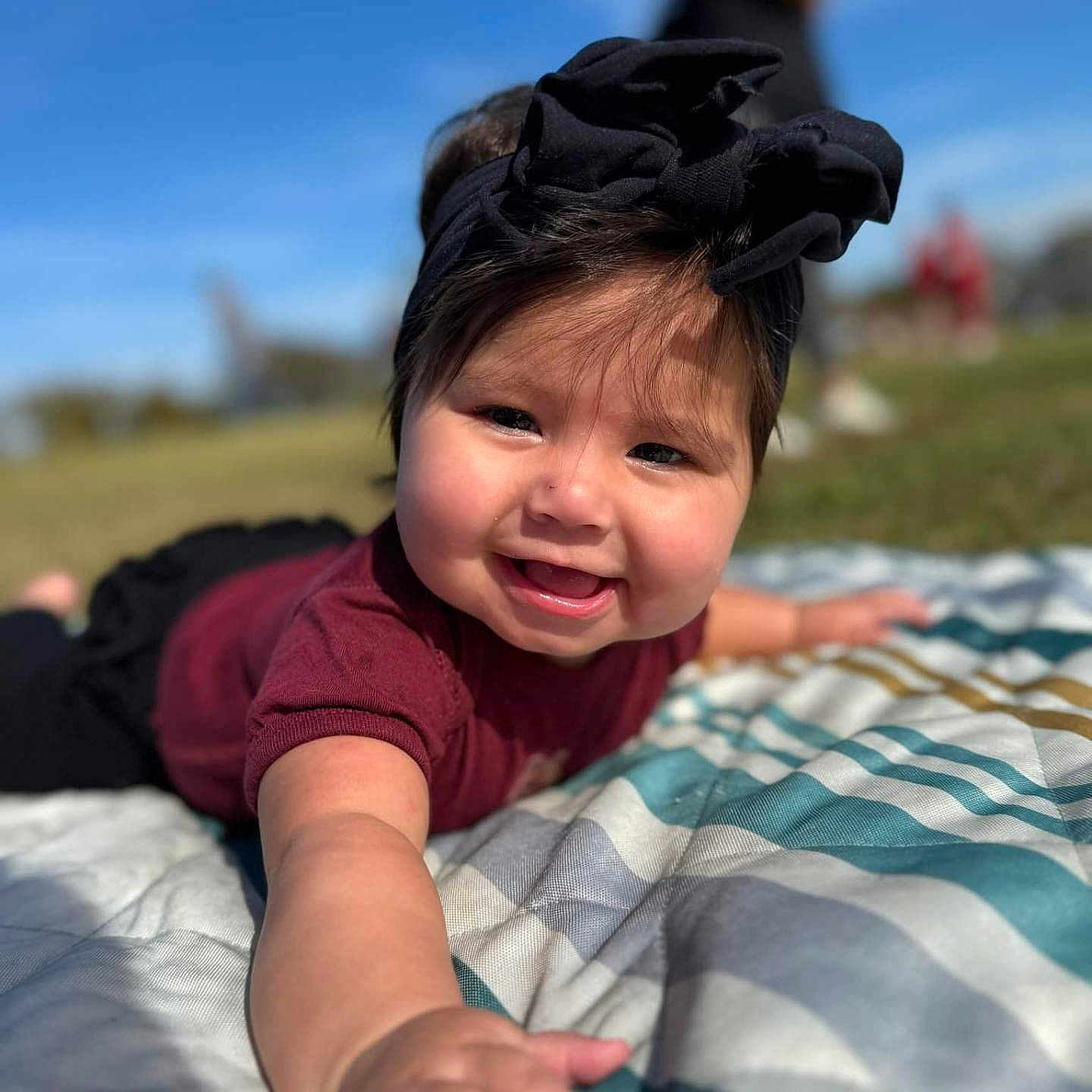 Ala joined the competition — help win amazing prizes! adult, baby, babylaughing, blackhair, blanket, crawling, crying, face, female, frown, hair, happy, head, person, photography, portrait, quilt, sad, smile, woman