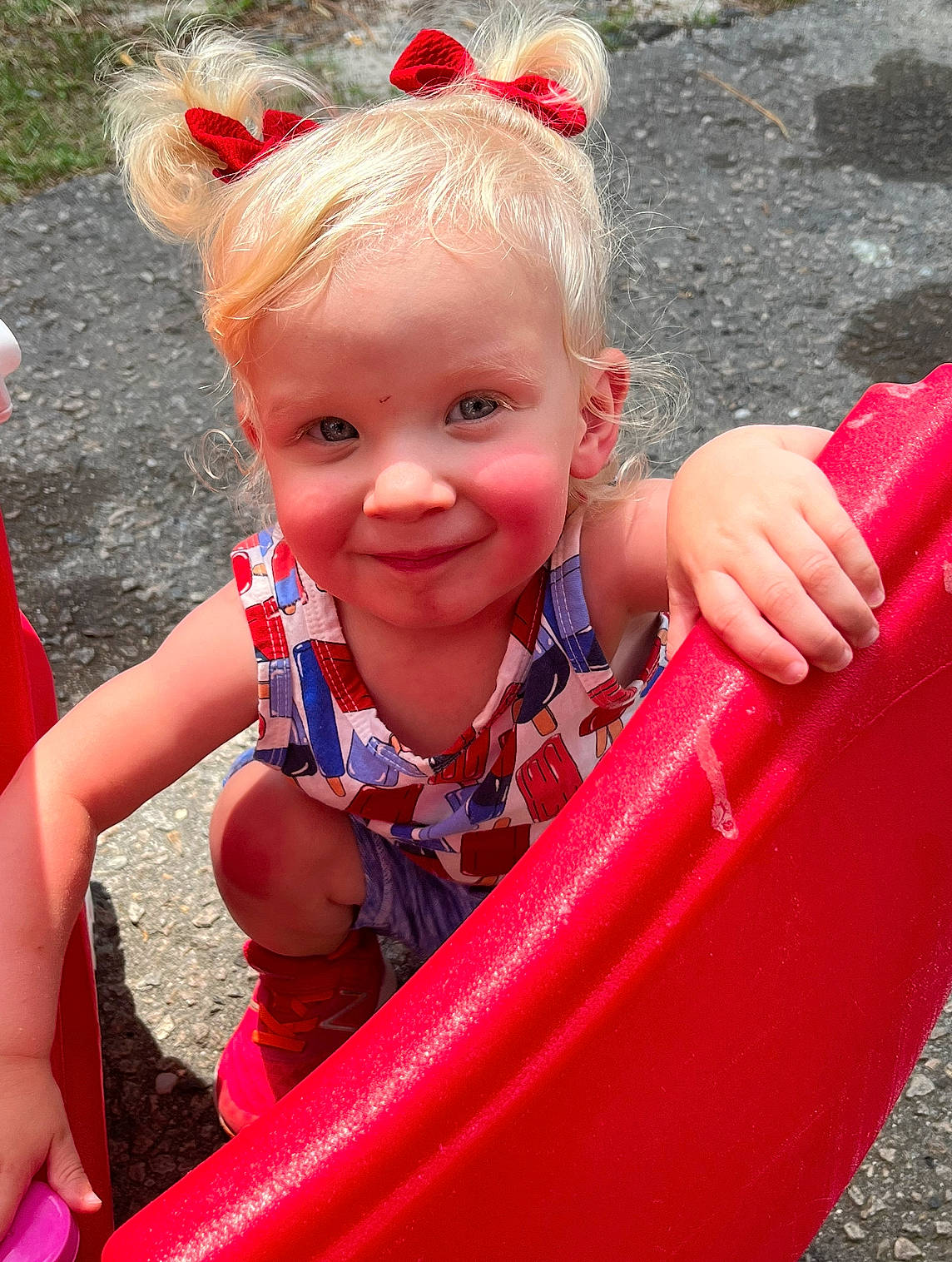 Blakely joined the competition — help win amazing prizes! eye, face, facial_expression, finger, fun, hairstyle, happy, head, human_body, joy, leisure, lip, mouth, organ, people_in_nature, person, pink, public_space, red, skin