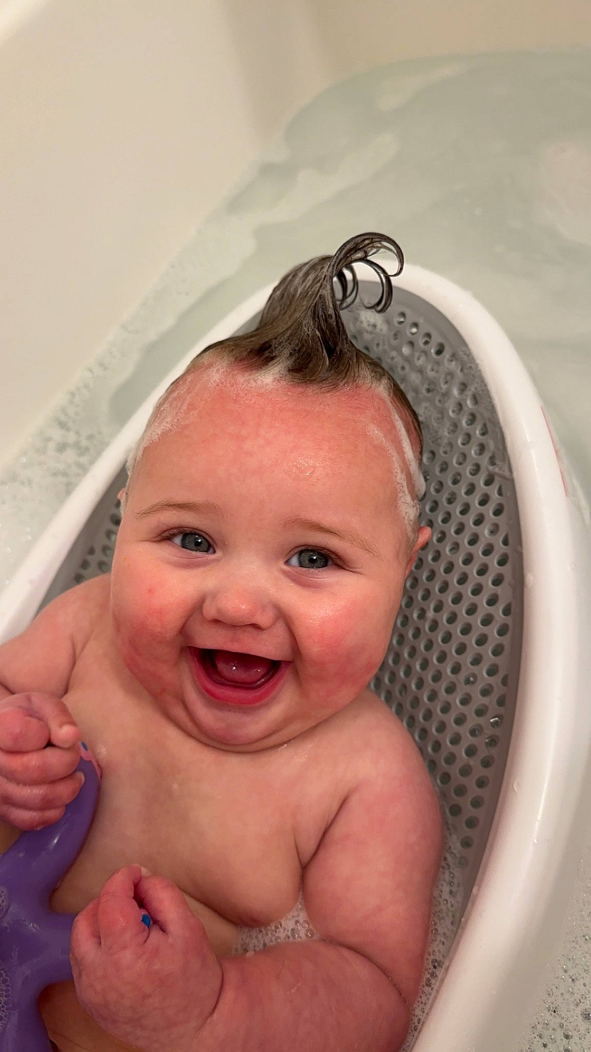 Elena joined the competition — help win amazing prizes! baby_bathing, cheek, chin, ear, eye, eyebrow, eyelash, face, facial_expression, forehead, hair, hairstyle, head, jaw, joy, lip, mouth, nose, organ, person