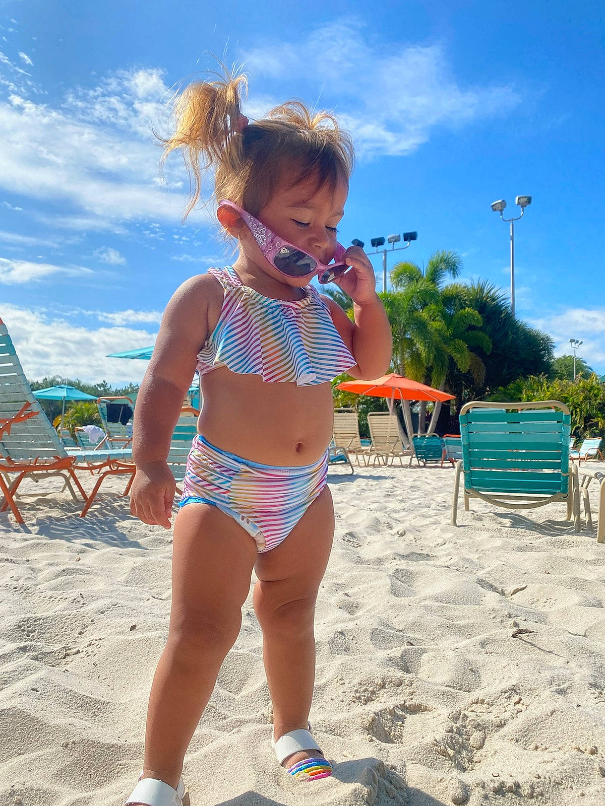 Elaya Angelina is registered to the contest to win money with this photo: azure, blue, body_of_water, brassiere, cloud, glasses, leg, leisure, lingerie, lingerie_top, people_on_beach, person, sky, street_light, summer, sunglasses, swimsuit_bottom, swimsuit_top, swimwear, thigh