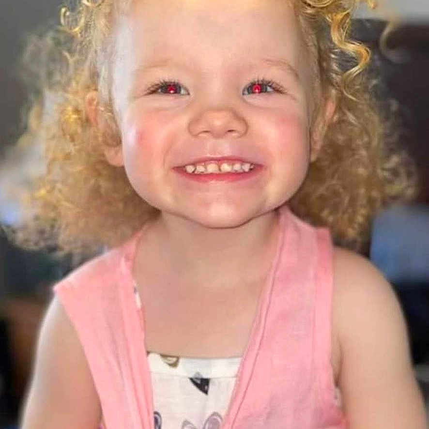 Lorraine is registered to the contest to win money with this photo: baby, babylaughing, blonde, bodypart, child, face, female, finger, girl, hair, hand, happy, head, laughing, mouth, person, photography, portrait, smile, teeth