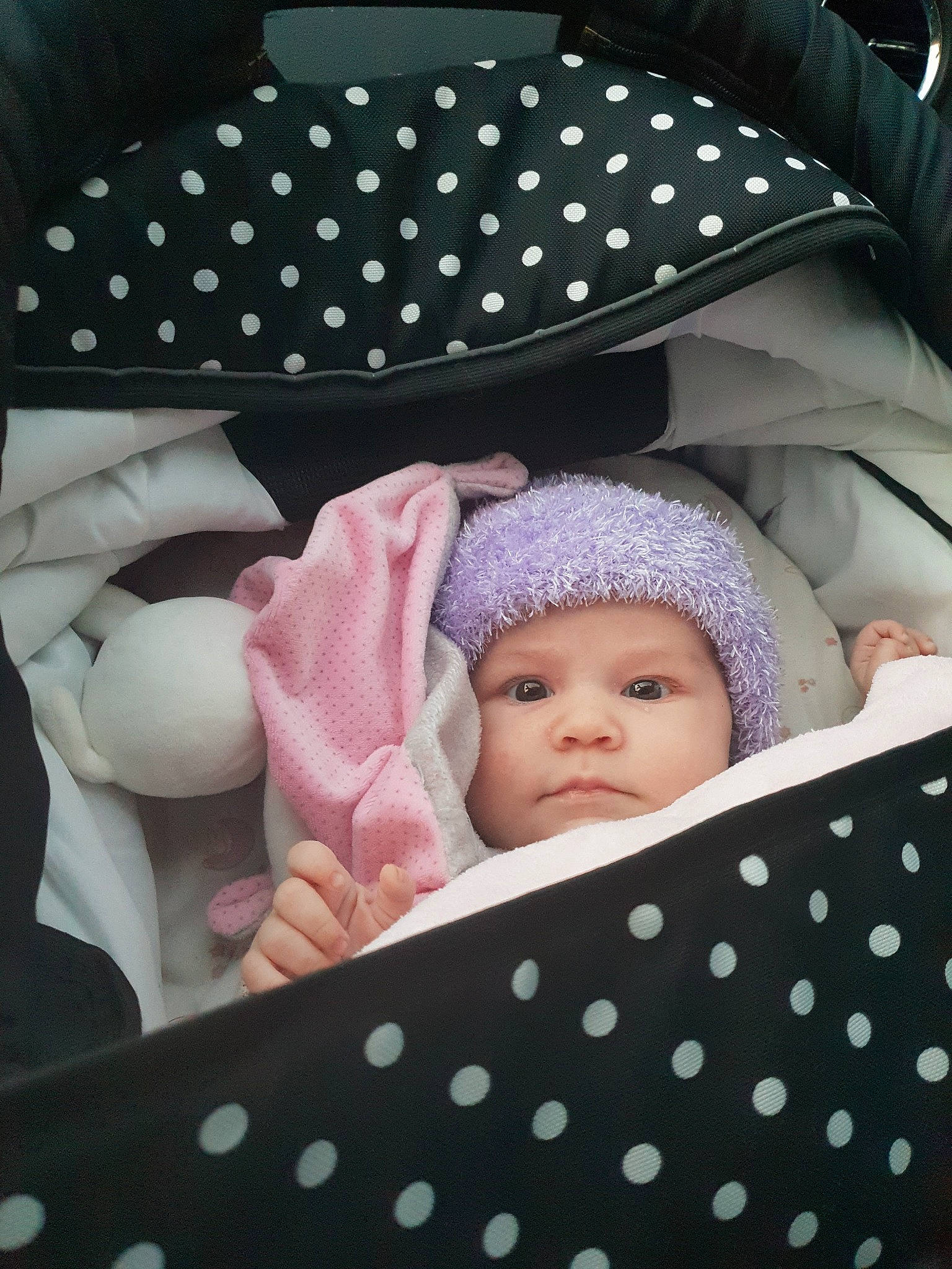 Ambre a rejoint le concours — aidez-le/la à gagner de superbes lots ! baby_products, bedtime, child, day, design, girl, infant, pattern, person, pink, product, sleep, toddler