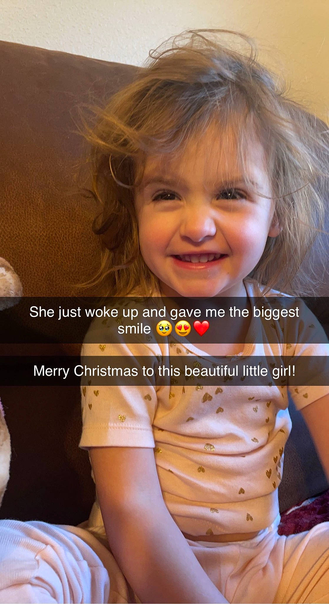 Amber is registered to the contest to win money with this photo: abdomen, adaptation, bangs, blond, child, chin, dessert, eye, eyelash, face, hair, hairstyle, happy, icing, joy, long_hair, pattern, person, photo_caption, skin