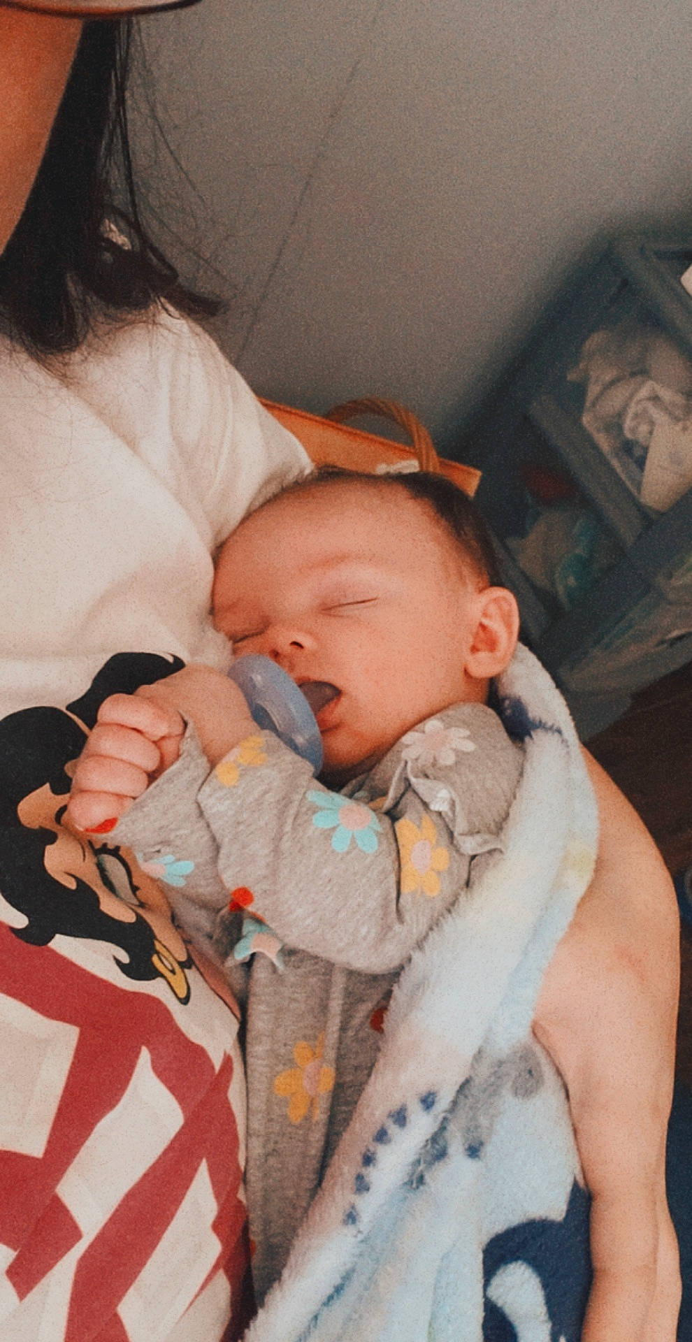 Amaryllis is registered to the contest to win money with this photo: baby, baby_carriage, baby_products, baby_sleeping, baby_toddler_clothing, cheek, child, comfort, ear, eye, eyebrow, human_body, iris, lip, mouth, nail, nose, person, sitting, skin