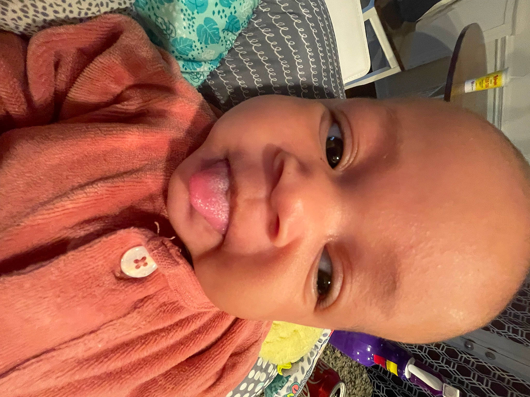 Legacy is registered to the contest to win money with this photo: beauty, cheek, comfort, ear, eyebrow, eyelash, finger, forehead, happy, hat, human_body, iris, lip, mouth, neck, nose, organ, person, skin, smile