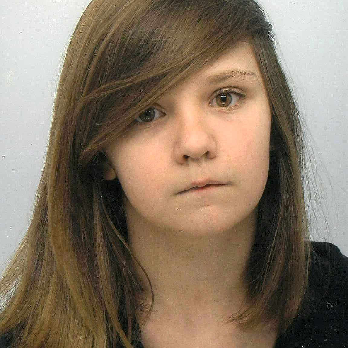 Elena a rejoint le concours — aidez-le/la à gagner de superbes lots !