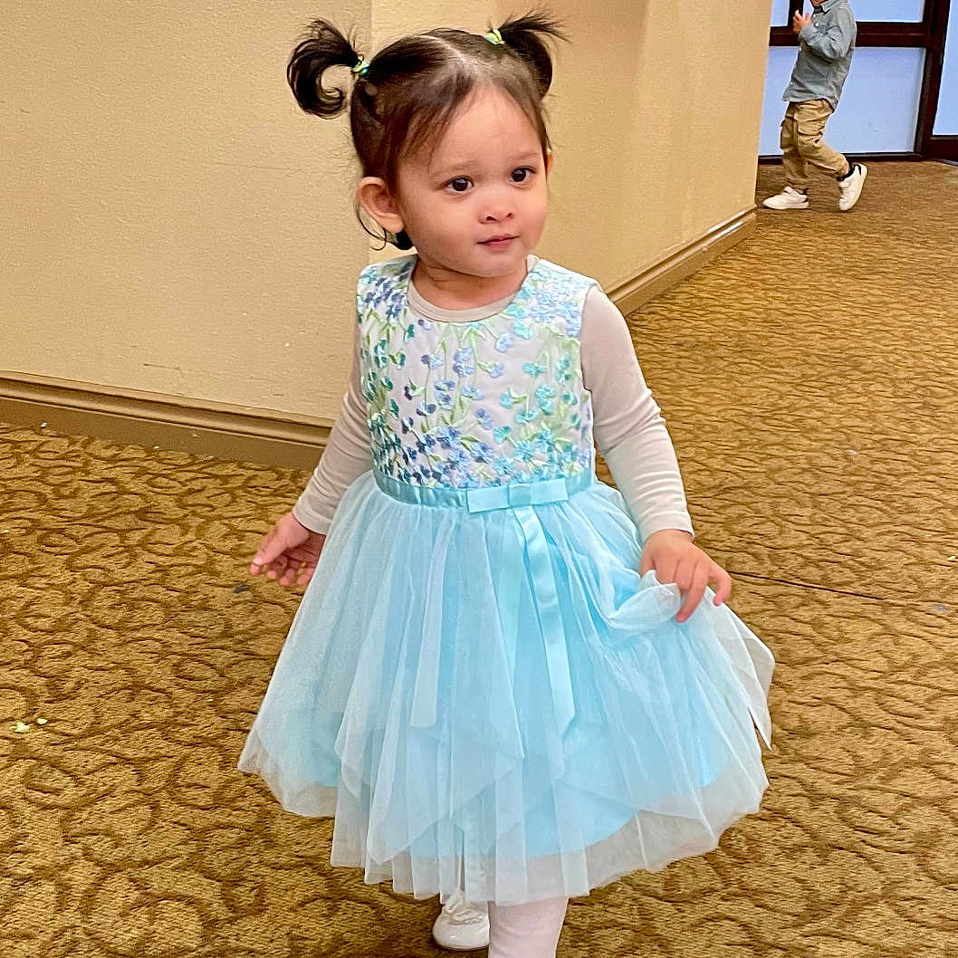 Erishvah is registered to the contest to win money with this photo: boy, child, clothing, dress, eveningdress, face, female, footwear, formalwear, girl, hardwood, head, male, person, photography, portrait, shoe, skirt, sleeve, wood