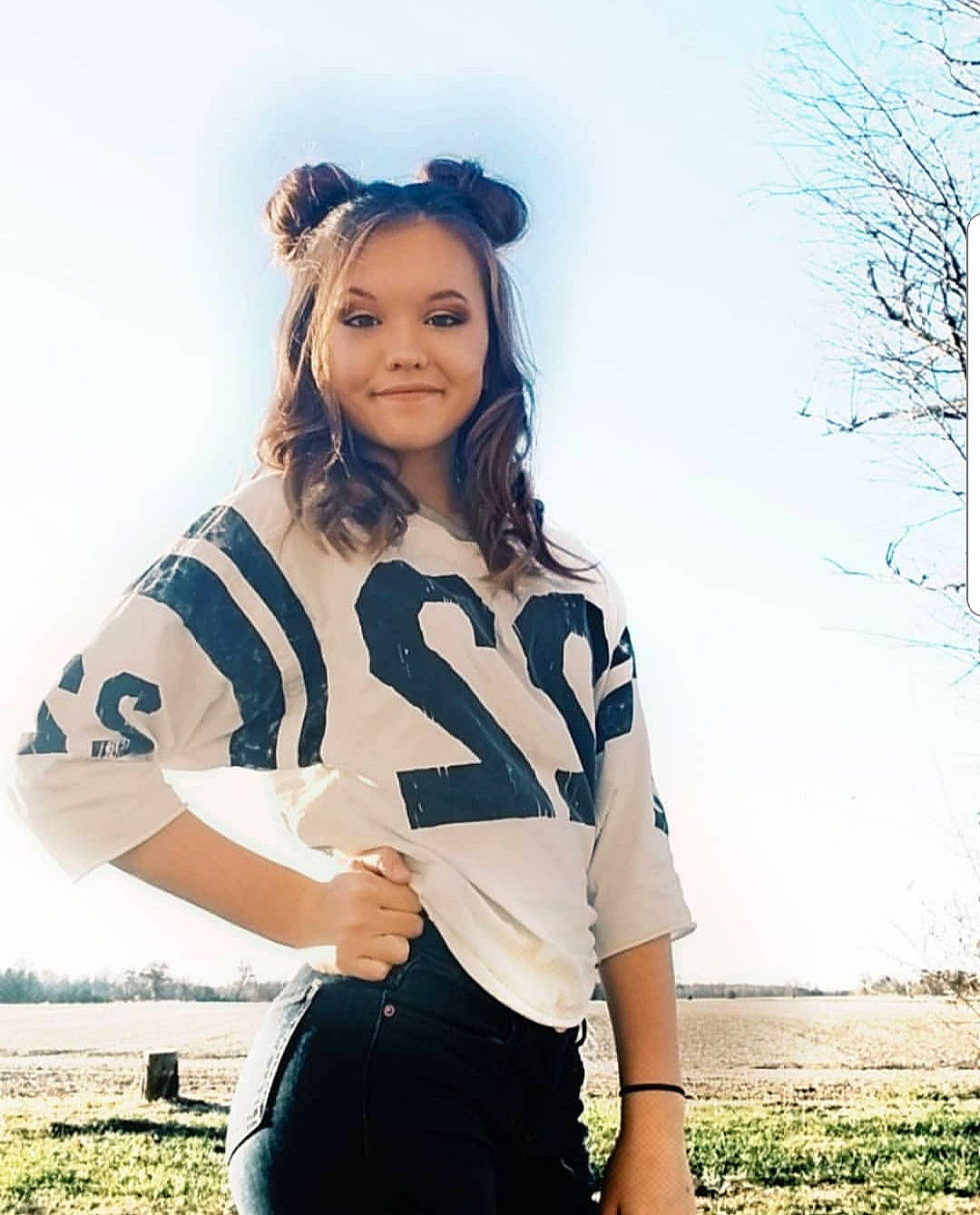 Elliana joined the competition — help win amazing prizes! beauty, black_and_white, black_hair, brown_hair, clothing, cool, fashion, joy, leg, long_hair, model, person, photo_shoot, photography, sleeve, smile, style, t_shirt, thigh, top