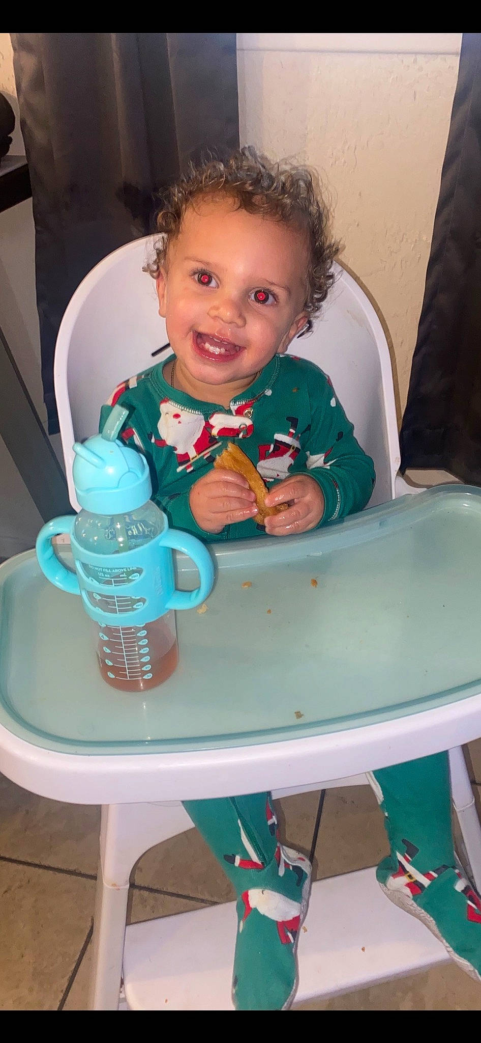 Alontae is registered to the contest to win money with this photo: baby, baby_products, baby_toddler_clothing, chair, child, circle, comfort, dishware, drinkware, happy, joy, person, plastic, plastic_bottle, play, product, serveware, shelf, sitting, smile