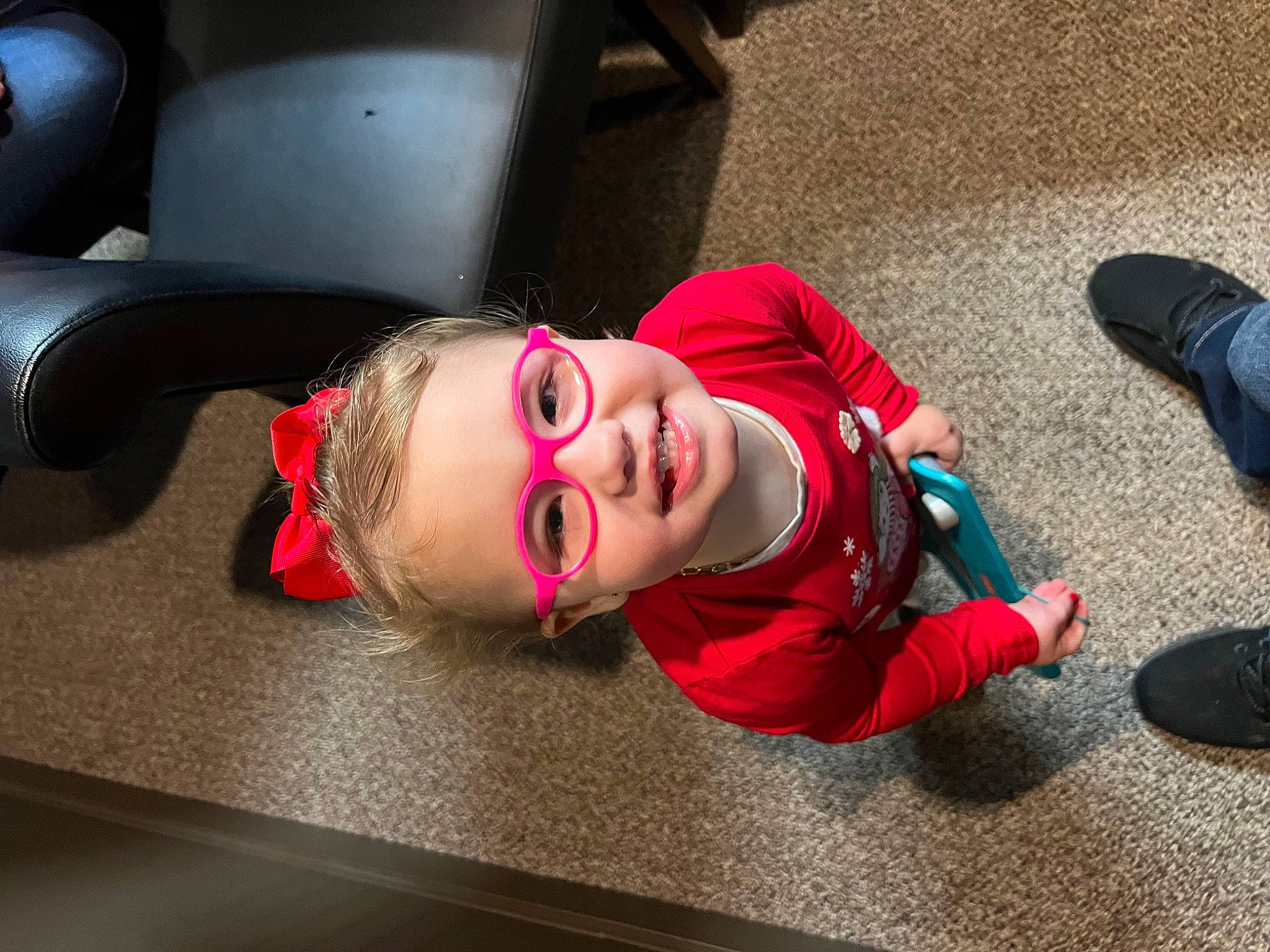 Azura is registered to the contest to win money with this photo: audio_equipment, carmine, child, comfort, cool, eyewear, flash_photography, flooring, fun, grass, happy, human_leg, joy, knee, leisure, person, shoe, sitting, smile, sneakers