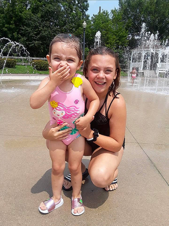 Emmalee is registered to the contest to win money with this photo: child, daughter, family, fun, happy, joy, leisure, park, people, person, play, recreation, sibling, skin, smile, summer, toddler, vacation, water, water_park