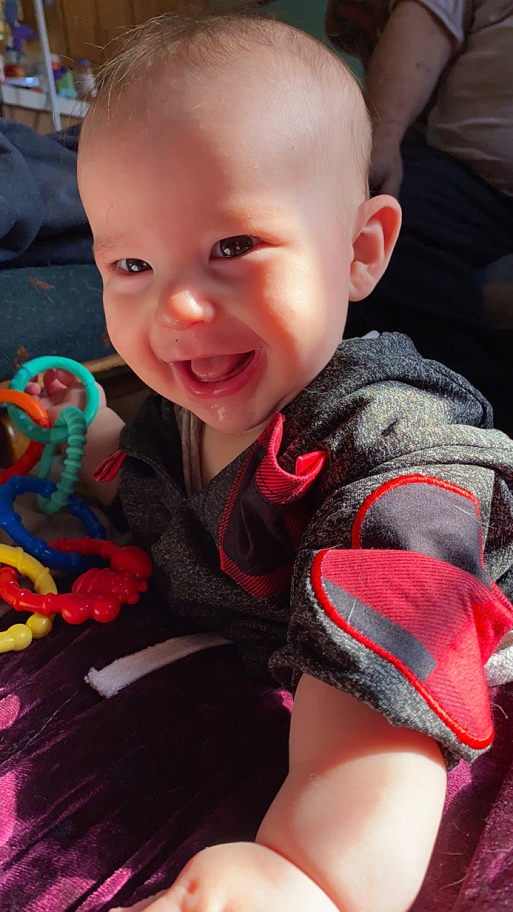 Karter is registered to the contest to win money with this photo: baby, baby_toddler_clothing, cheek, child, chin, facial_expression, finger, happy, iris, lip, mouth, nose, organ, person, pink, product, skin, smile, textile, thigh