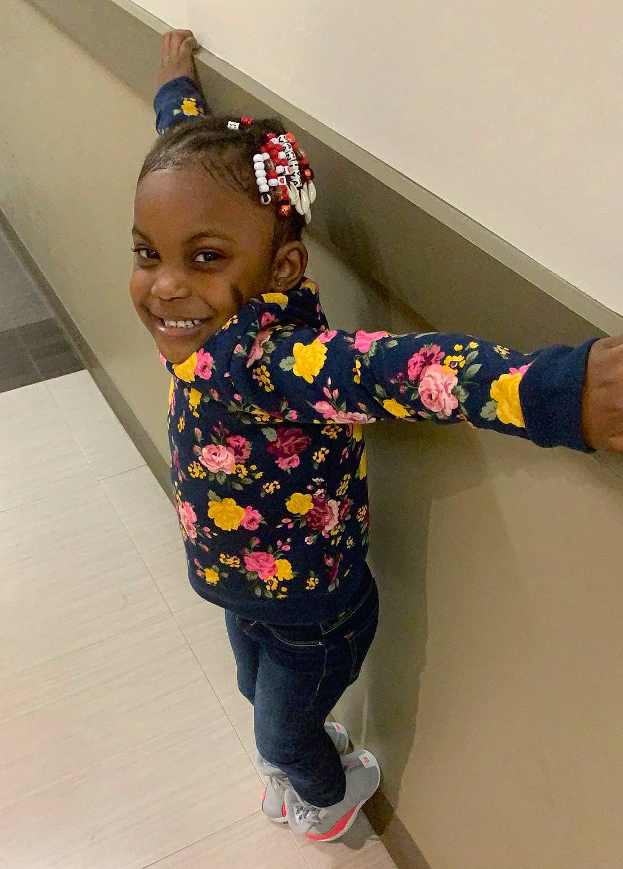 Vaniya Queen joined the competition — help win amazing prizes! arm, clothing, fashion_design, flooring, fun, goggles, happy, headgear, joy, knee, leg, magenta, neck, pattern, person, sleeve, smile, sportswear, sunglasses, thigh