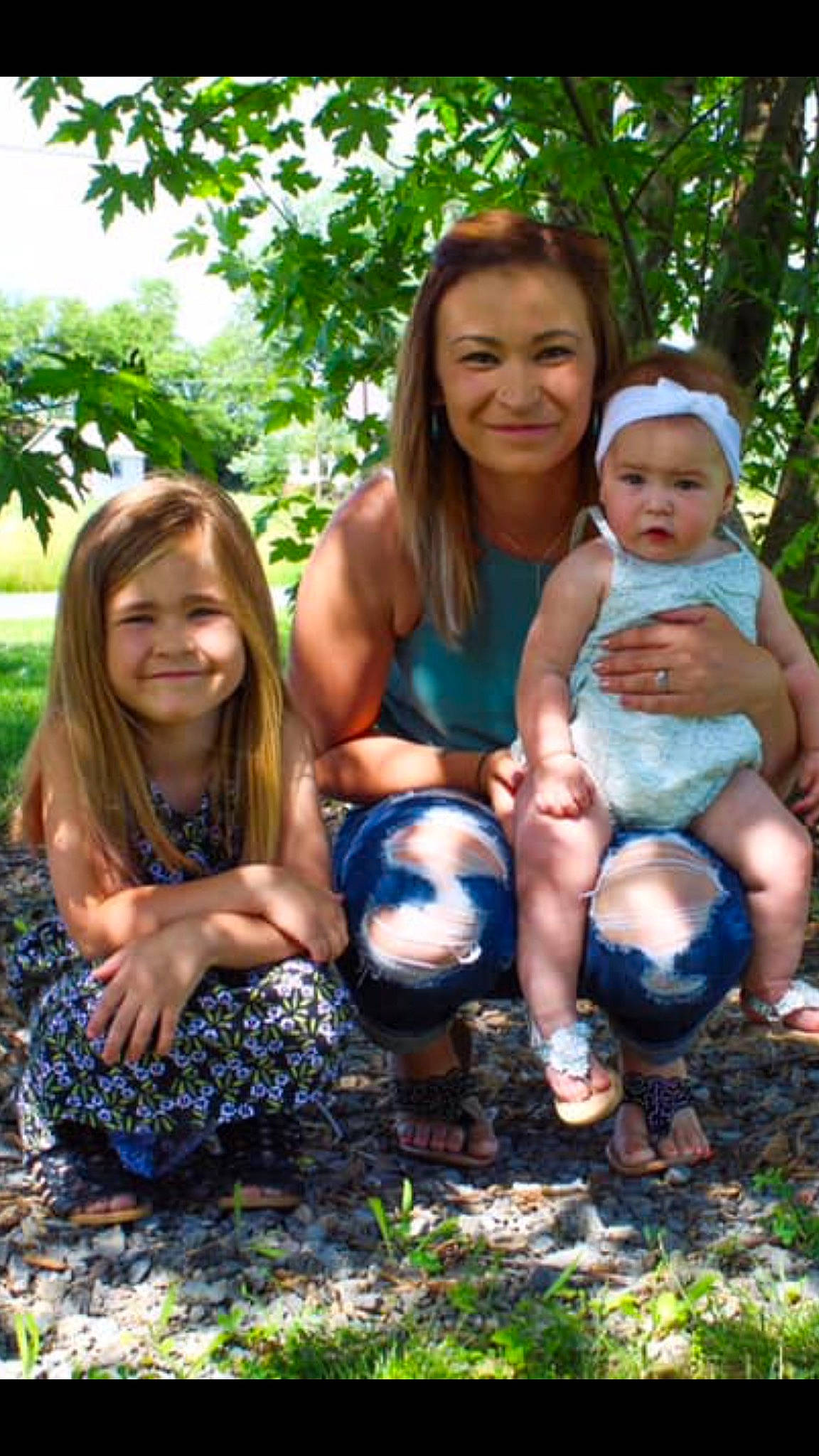 Kambree is registered to the contest to win money with this photo: child, daughter, family, fun, grass, happy, joy, people, person, plant, play, sibling, smile, soil, toddler, tree, vacation