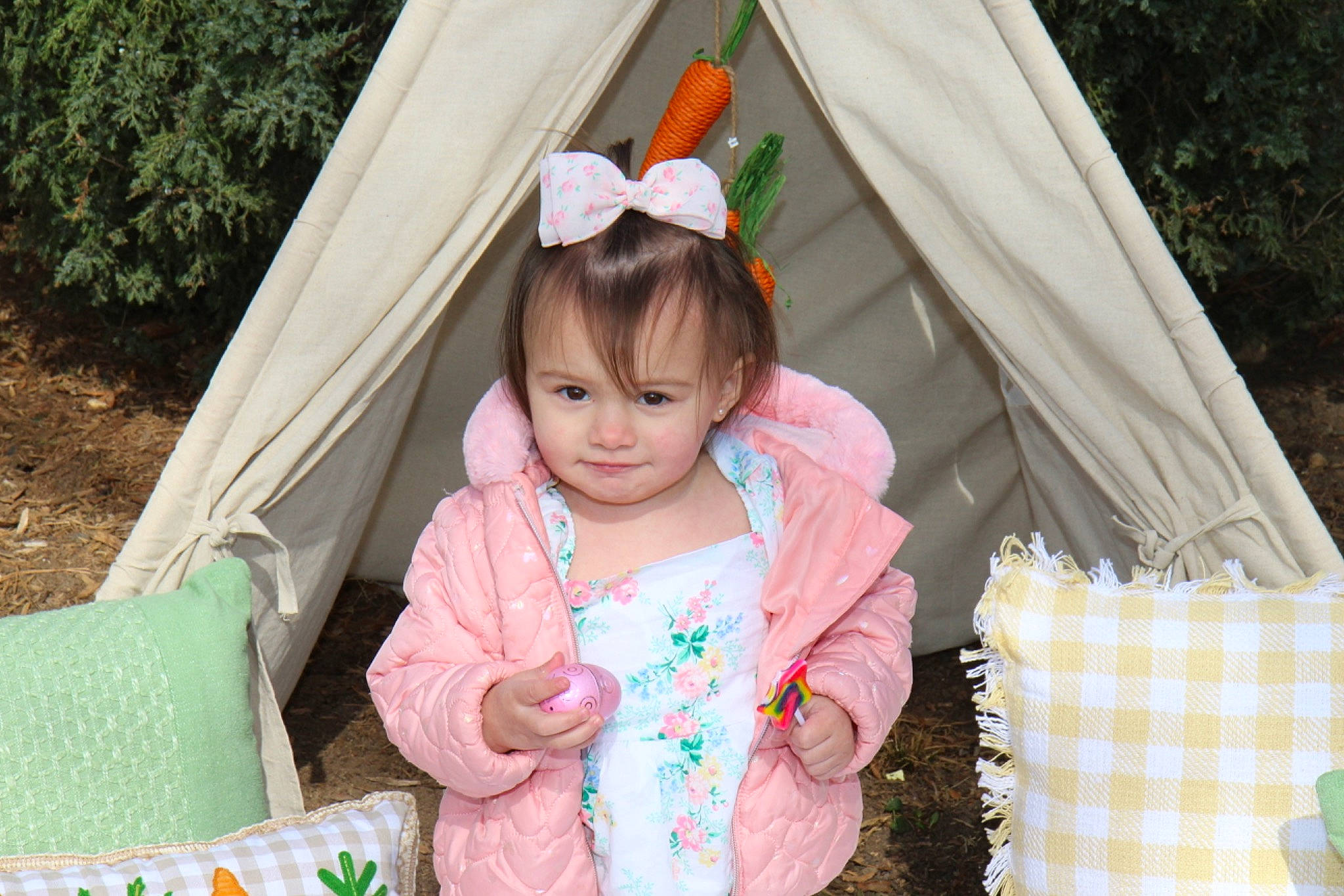 Giuliana is registered to the contest to win money with this photo: baby_toddler_clothing, child, event, eye, fun, grass, green, happy, leisure, people, people_in_nature, person, pink, plant, recreation, spring, summer, textile, toddler, tree