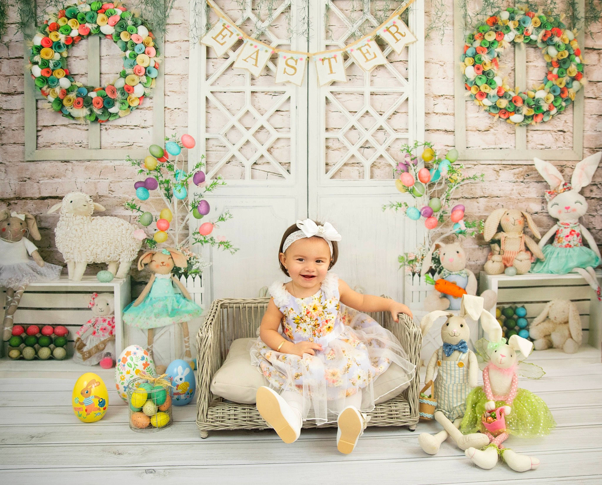 Giuliana is registered to the contest to win money with this photo: baby_toddler_clothing, child, christmas_decoration, christmas_ornament, doll, dress, event, floral_design, happy, headwear, joy, mammal, ornament, person, photograph, pink, smile, stuffed_toy, textile, toddler