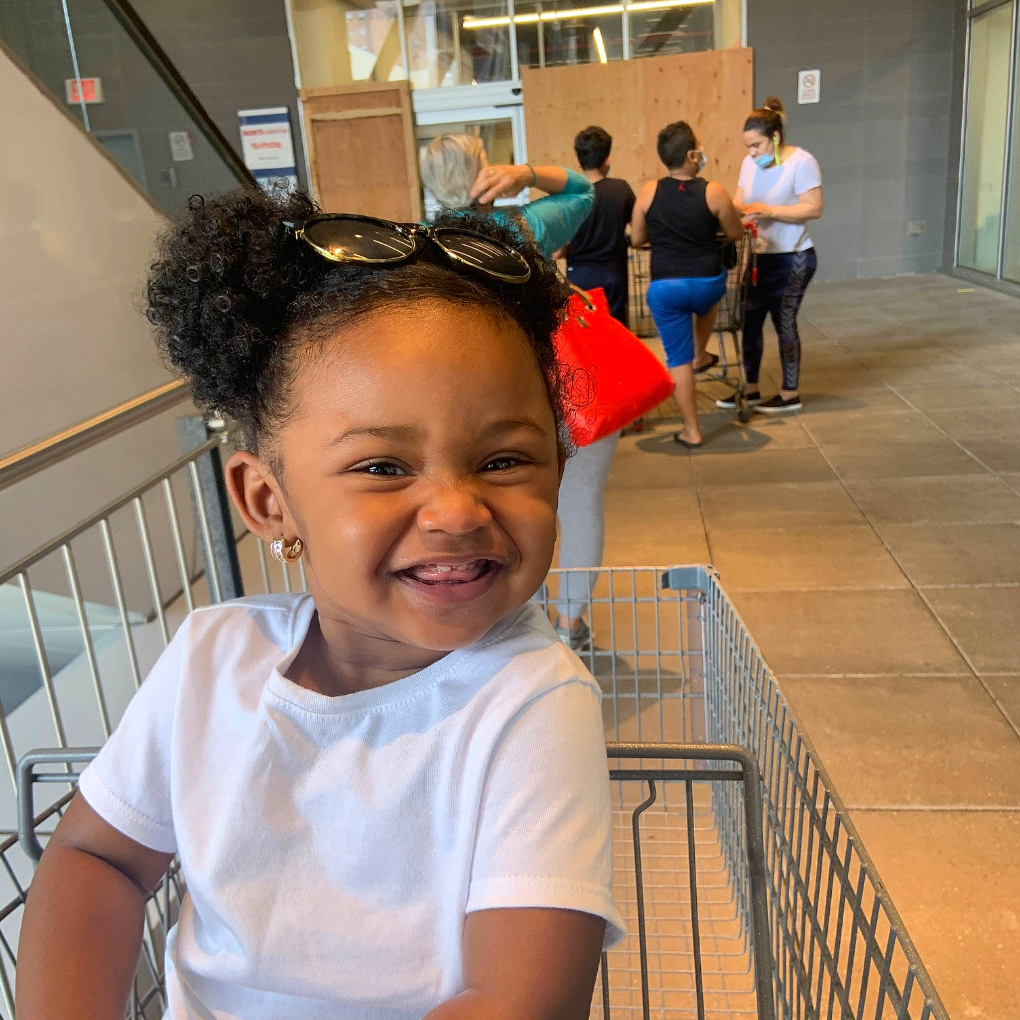 Jazlynn is registered to the contest to win money with this photo: adaptation, child, chin, ear, face, facial_expression, forehead, fun, happy, head, joy, leisure, nose, people, person, photography, smile, summer, tourism, vacation