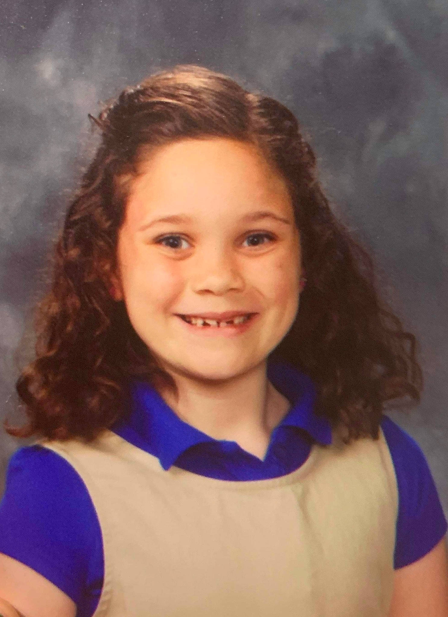 Aalieghia is registered to the contest to win money with this photo: brown_hair, child, child_model, chin, face, hair, hairstyle, joy, long_hair, person, portrait, smile